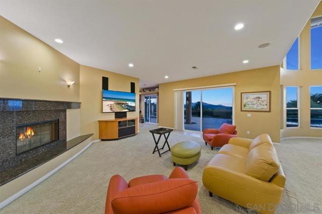 El Cajon, California, 92019, United States, 4 Bedrooms Bedrooms, ,4 BathroomsBathrooms,Residential,For Sale,1996445