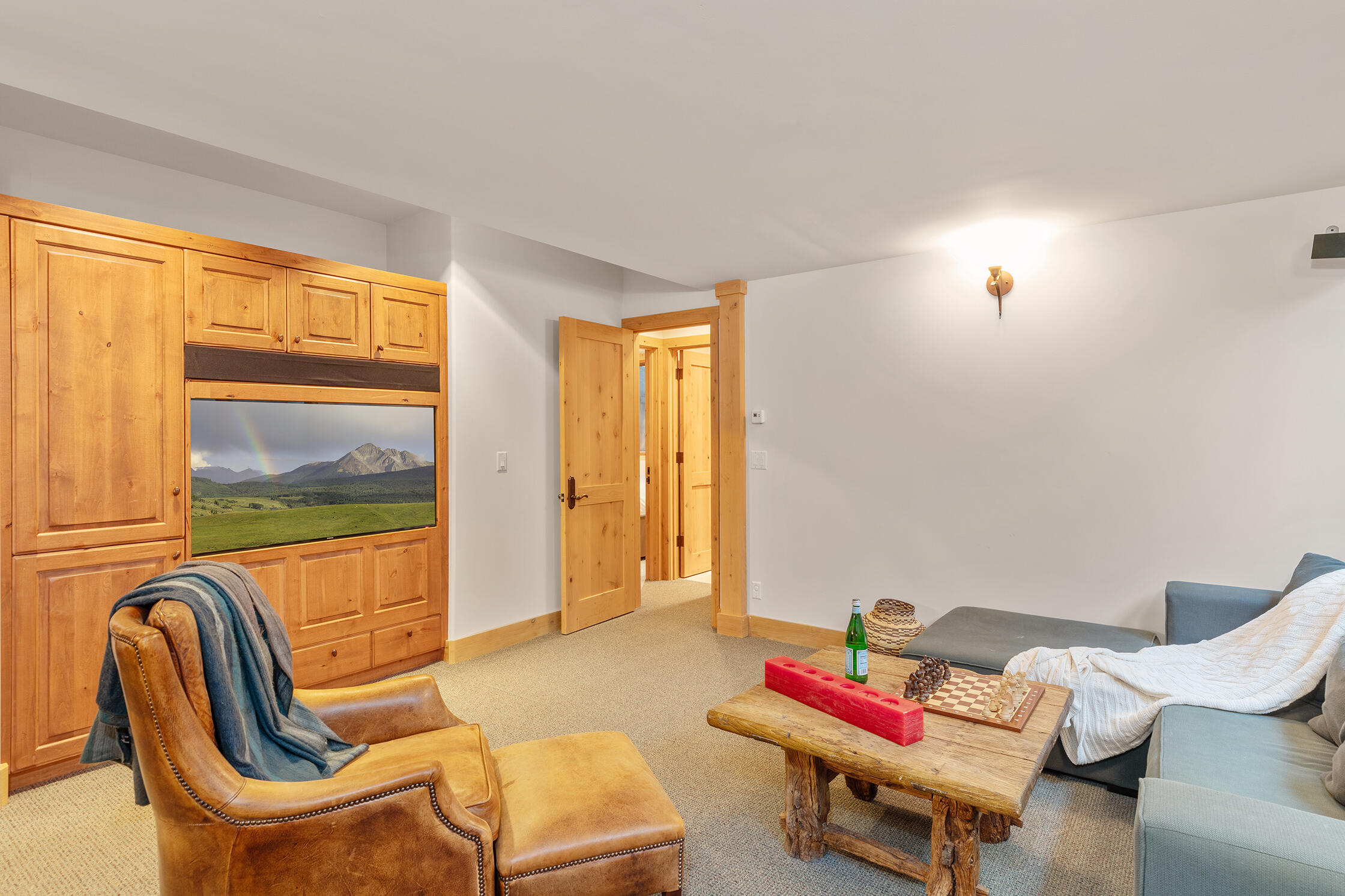 Telluride, Colorado, 81435, United States, 5 Bedrooms Bedrooms, ,5 BathroomsBathrooms,Residential,For Sale,1760504