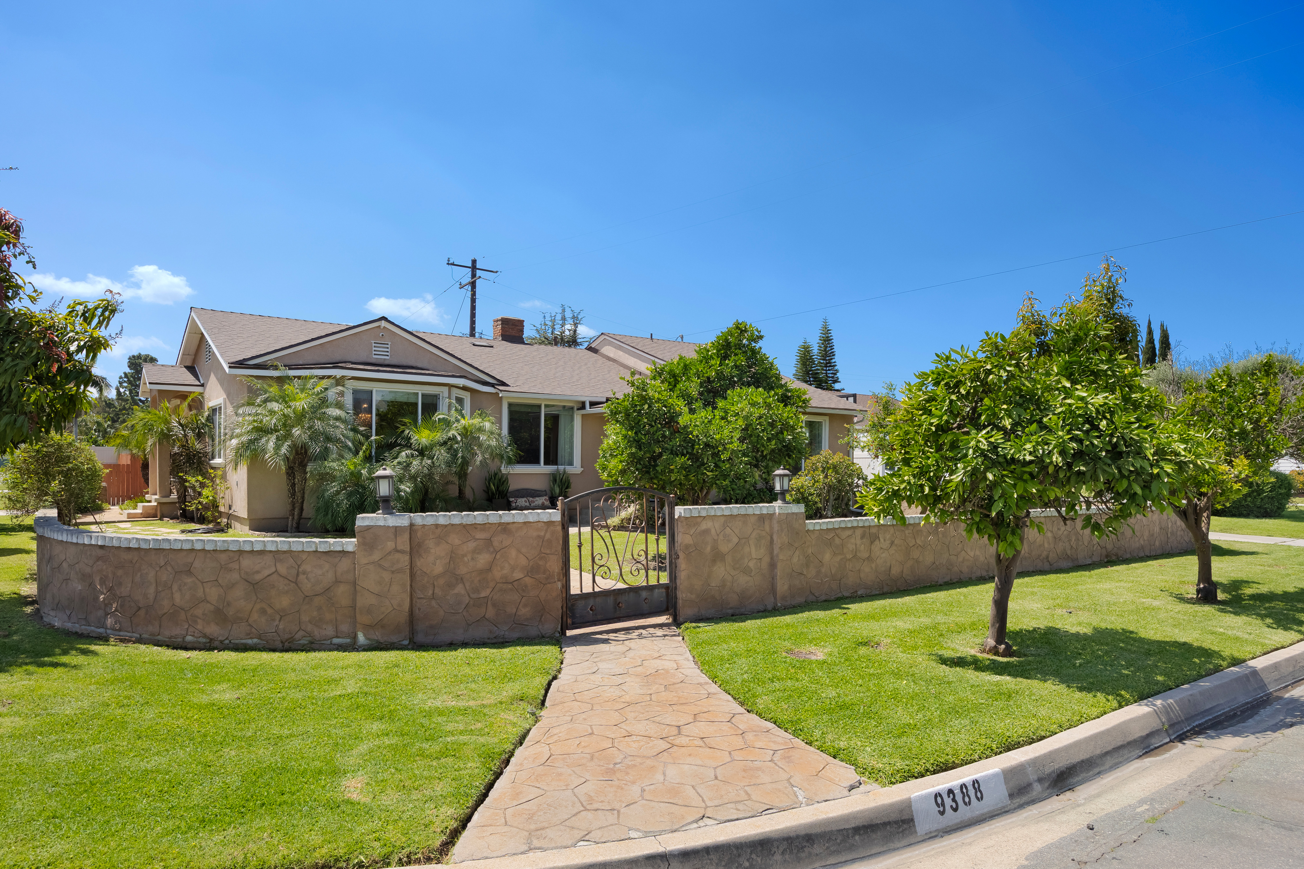  9388 Bigby Street, Downey, CA 90241 - 物件實景