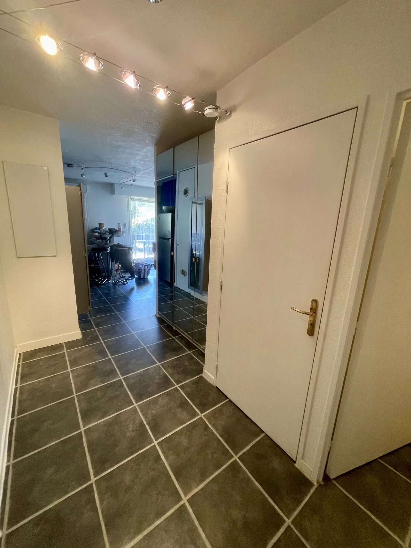 Èze, Provence-Alpes-Côte d’Azur, 06360, FR, 2 Bedrooms Bedrooms, ,2 BathroomsBathrooms,Residential,For Sale,1883414