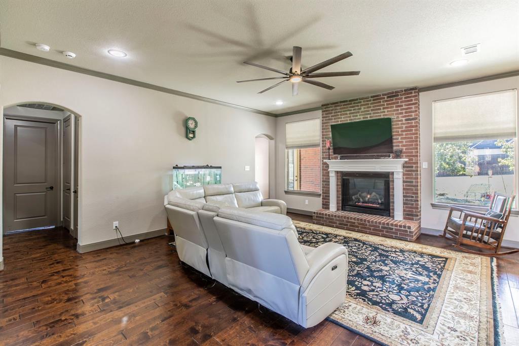 Midlothian, Texas, 76065, United States, 3 Bedrooms Bedrooms, ,4 BathroomsBathrooms,Residential,For Sale,2000311