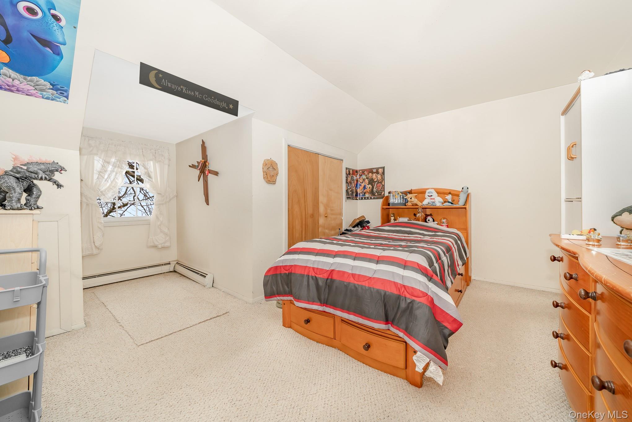 Seaford, New York, 11783, United States, 3 Bedrooms Bedrooms, ,2 BathroomsBathrooms,Residential,For Sale,2005849