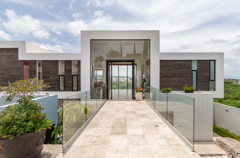 Querétaro, Querétaro, 76230, Mexico, 3 Bedrooms Bedrooms, ,4 BathroomsBathrooms,Residential,For Sale,1940235