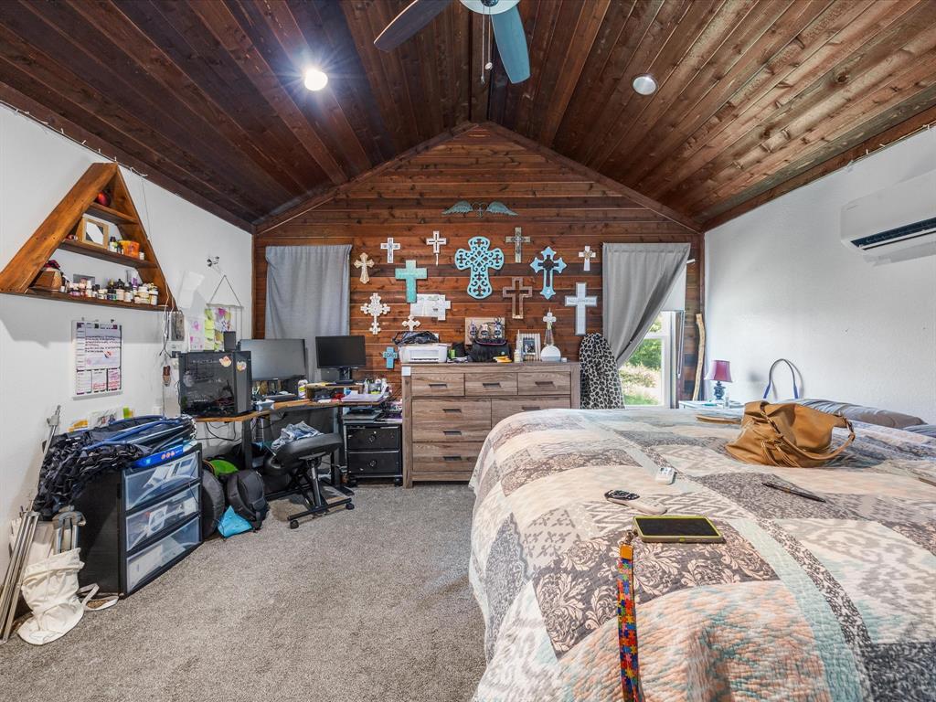 Ennis, Texas, 75119, United States, 3 Bedrooms Bedrooms, ,2 BathroomsBathrooms,Residential,For Sale,1942669