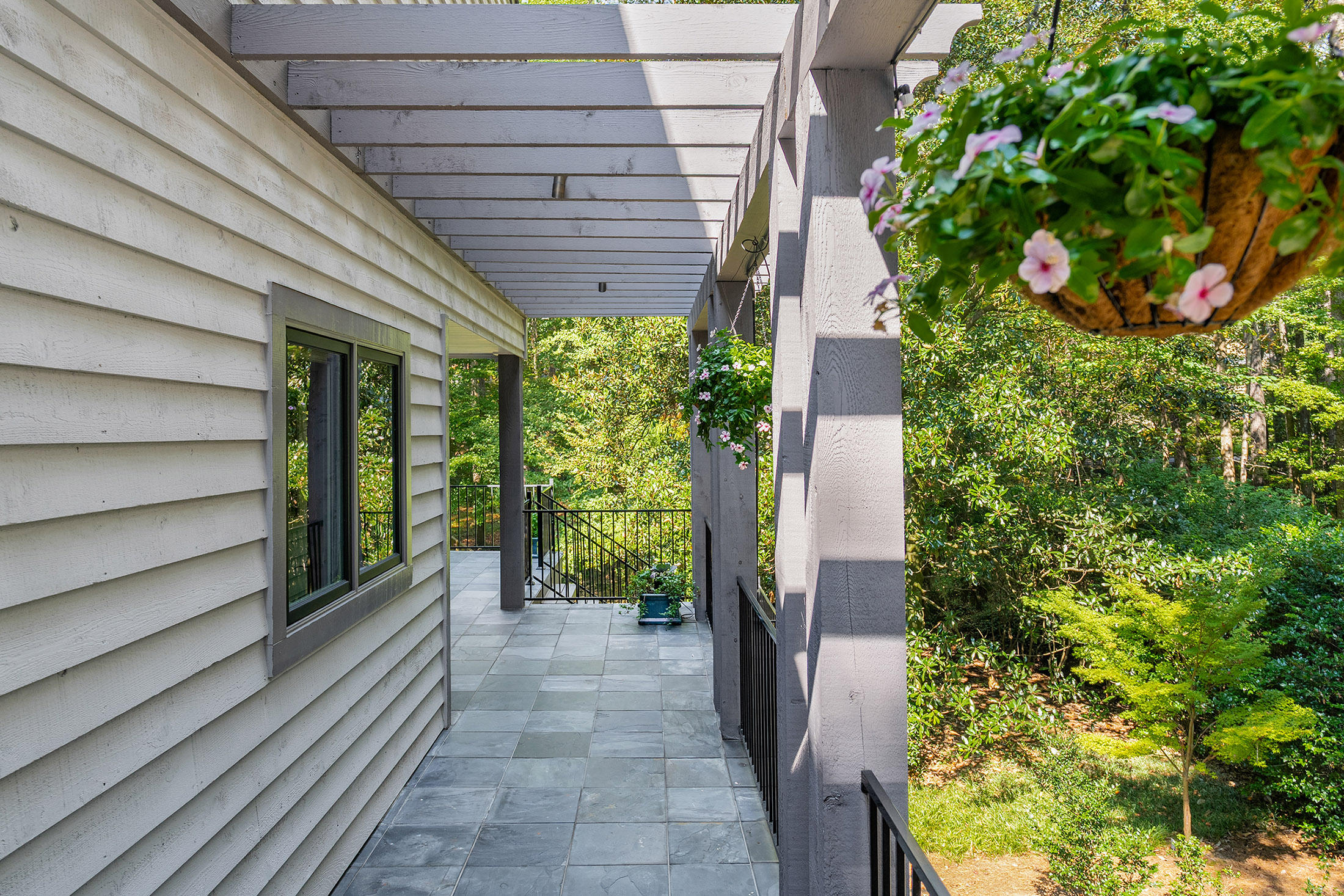  Expanded and Renovated Contemporary Vinings Home - 物件實景