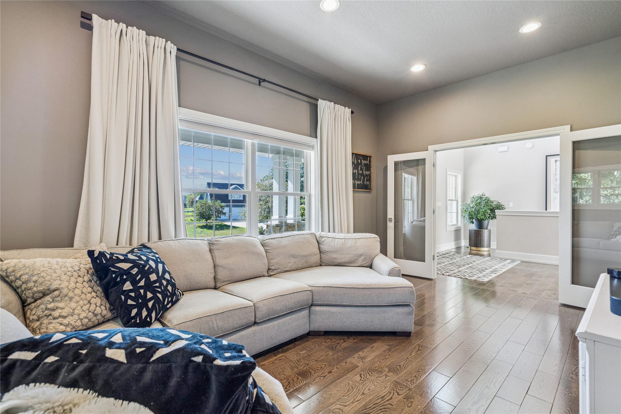 Polk City, Iowa, 50226, United States, 5 Bedrooms Bedrooms, ,5 BathroomsBathrooms,Residential,For Sale,1977083