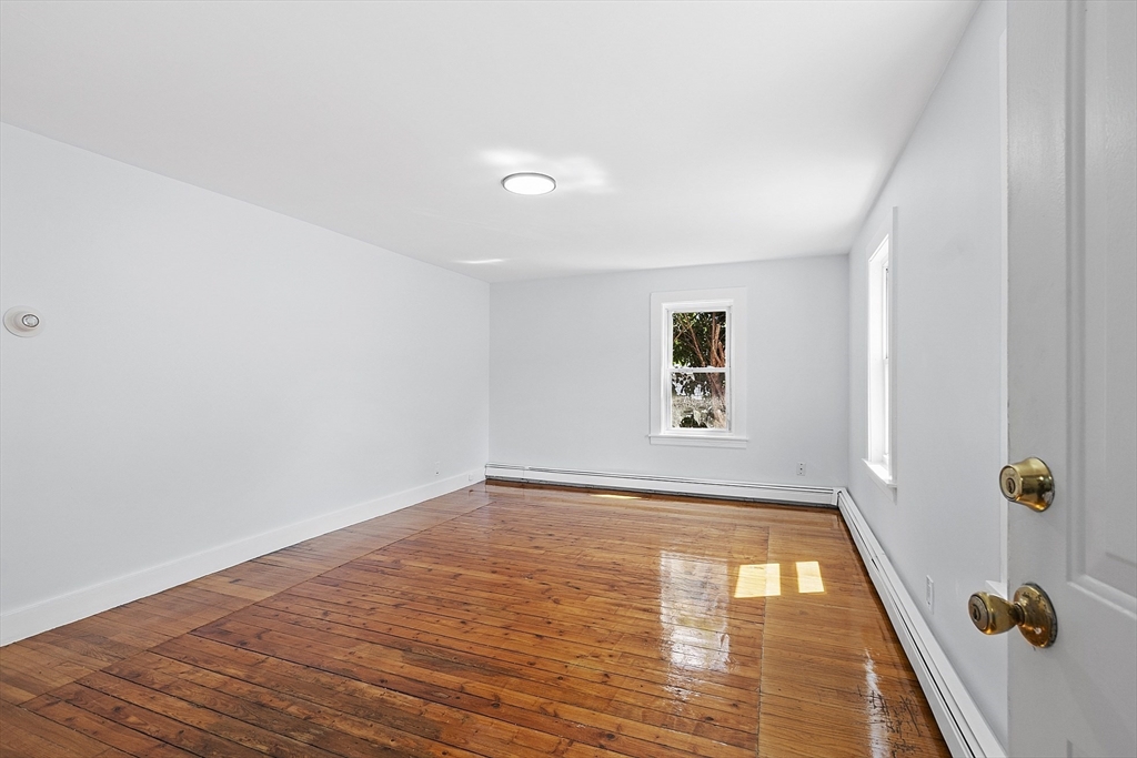Fitchburg, Massachusetts, 01420, United States, 6 Bedrooms Bedrooms, ,3 BathroomsBathrooms,Residential,For Sale,1925075