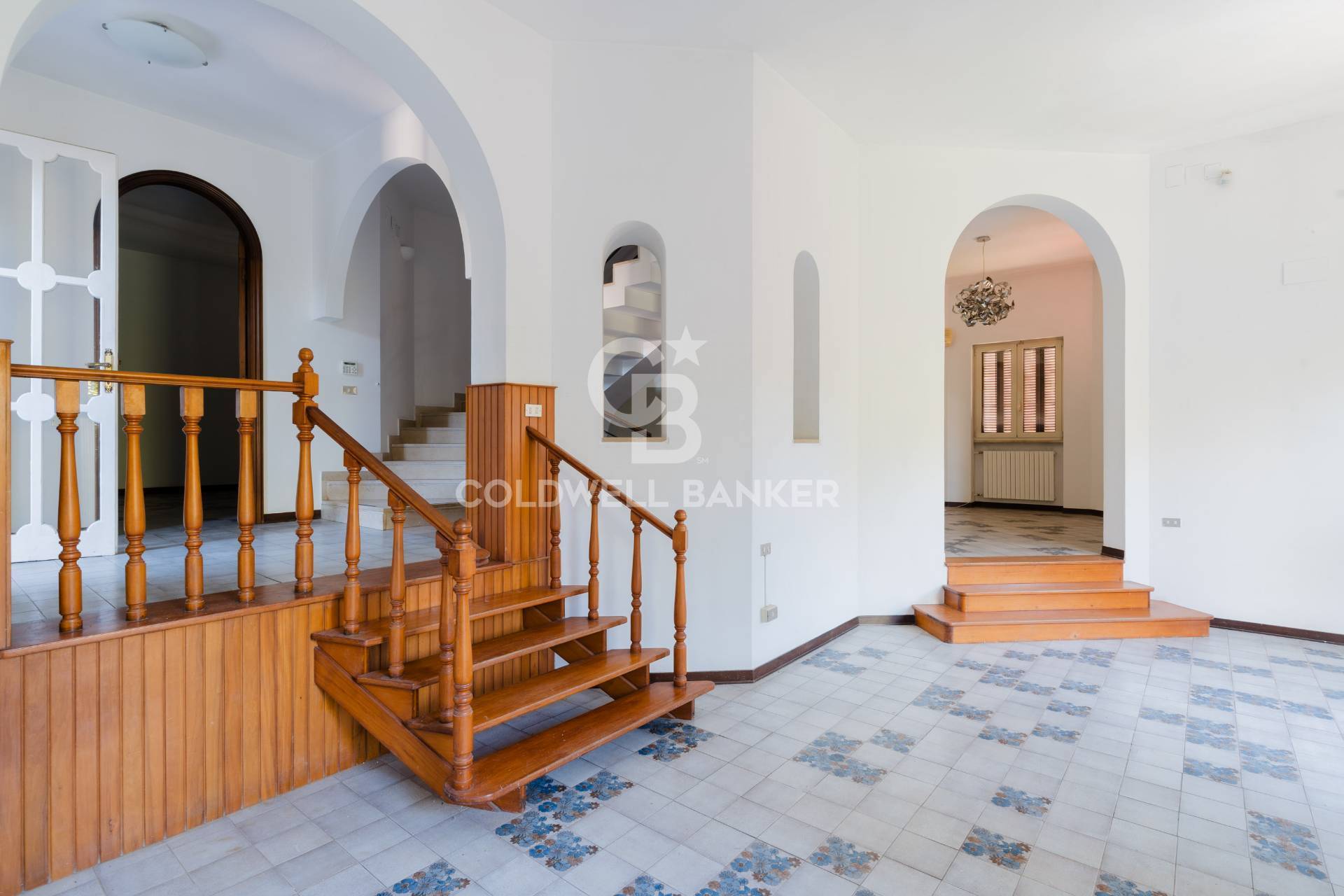 Bari, Bari, 70100, IT, 3 Bedrooms Bedrooms, ,3 BathroomsBathrooms,Residential,For Sale,1991647