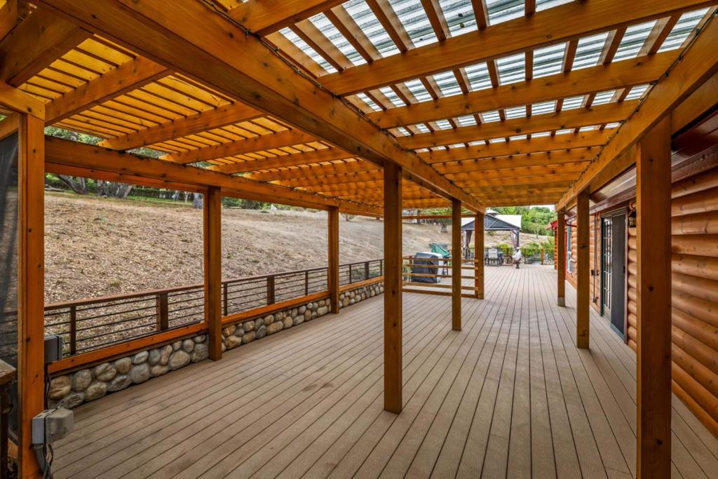 Salinas, California, 93907, United States, 3 Bedrooms Bedrooms, ,4 BathroomsBathrooms,Residential,For Sale,1974769