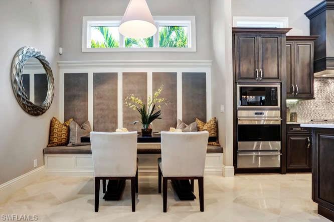595 Regatta Rd, Naples, Florida, 34103, United States, 4 Bedrooms Bedrooms, ,6 BathroomsBathrooms,Residential,For Sale,595 Regatta Rd,1573349