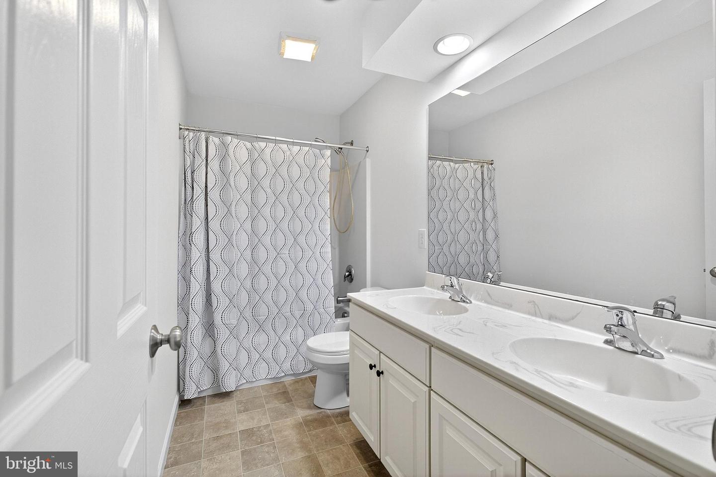 LINCOLN UNIVERSITY, Pennsylvania, 19352, United States, 4 Bedrooms Bedrooms, ,3 BathroomsBathrooms,Residential,For Sale,1989954