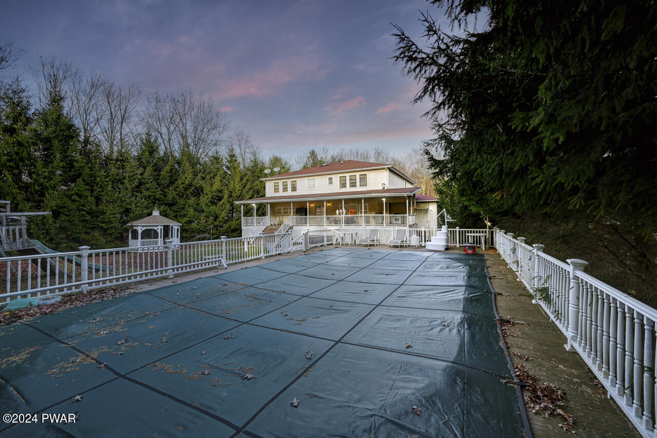 Albrightsville, Pennsylvania, 18210, United States, 4 Bedrooms Bedrooms, ,5 BathroomsBathrooms,Residential,For Sale,1982857