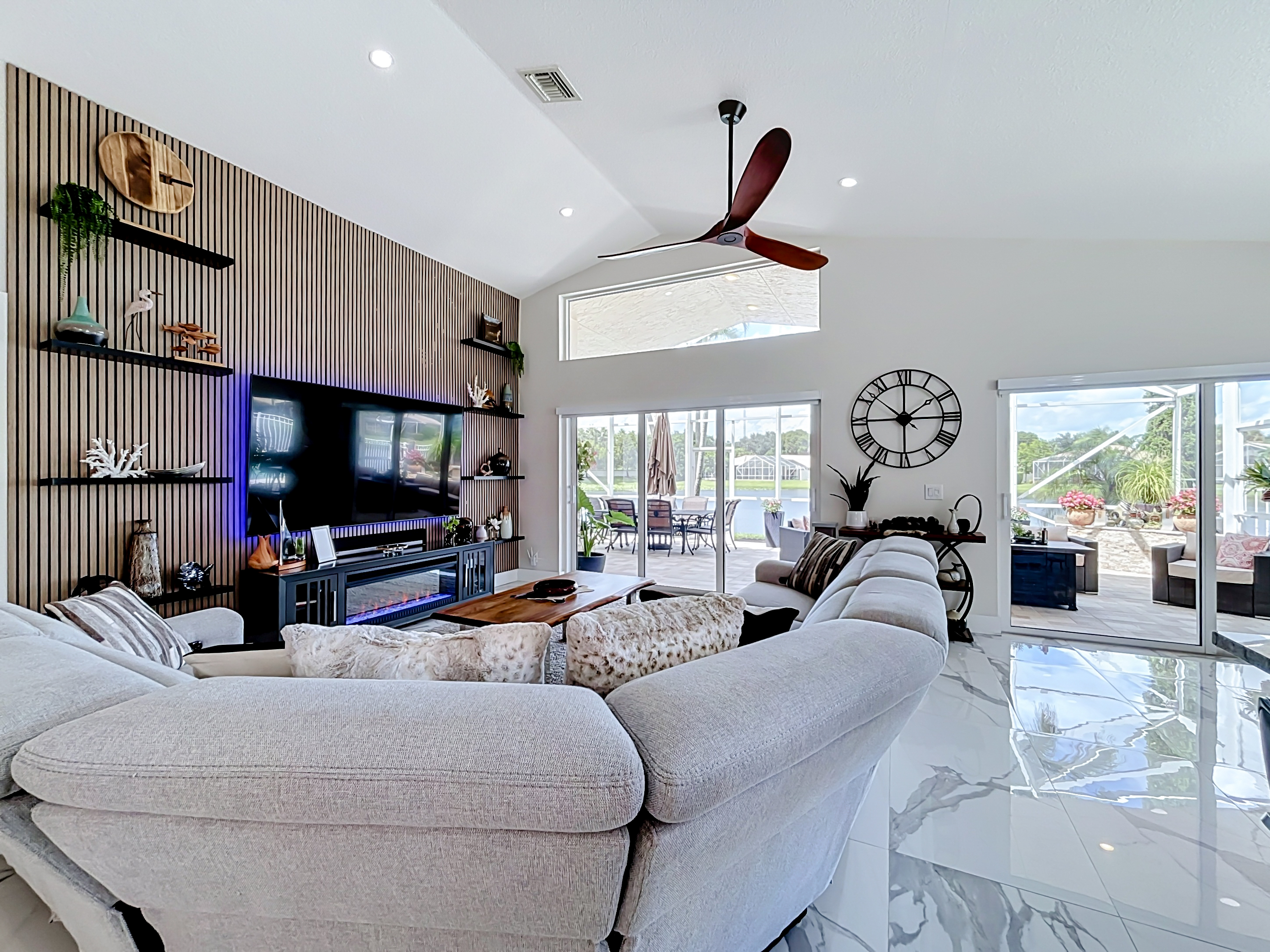 9889 Agnello St, Lake Worth, FL, 33467 - 物件實景