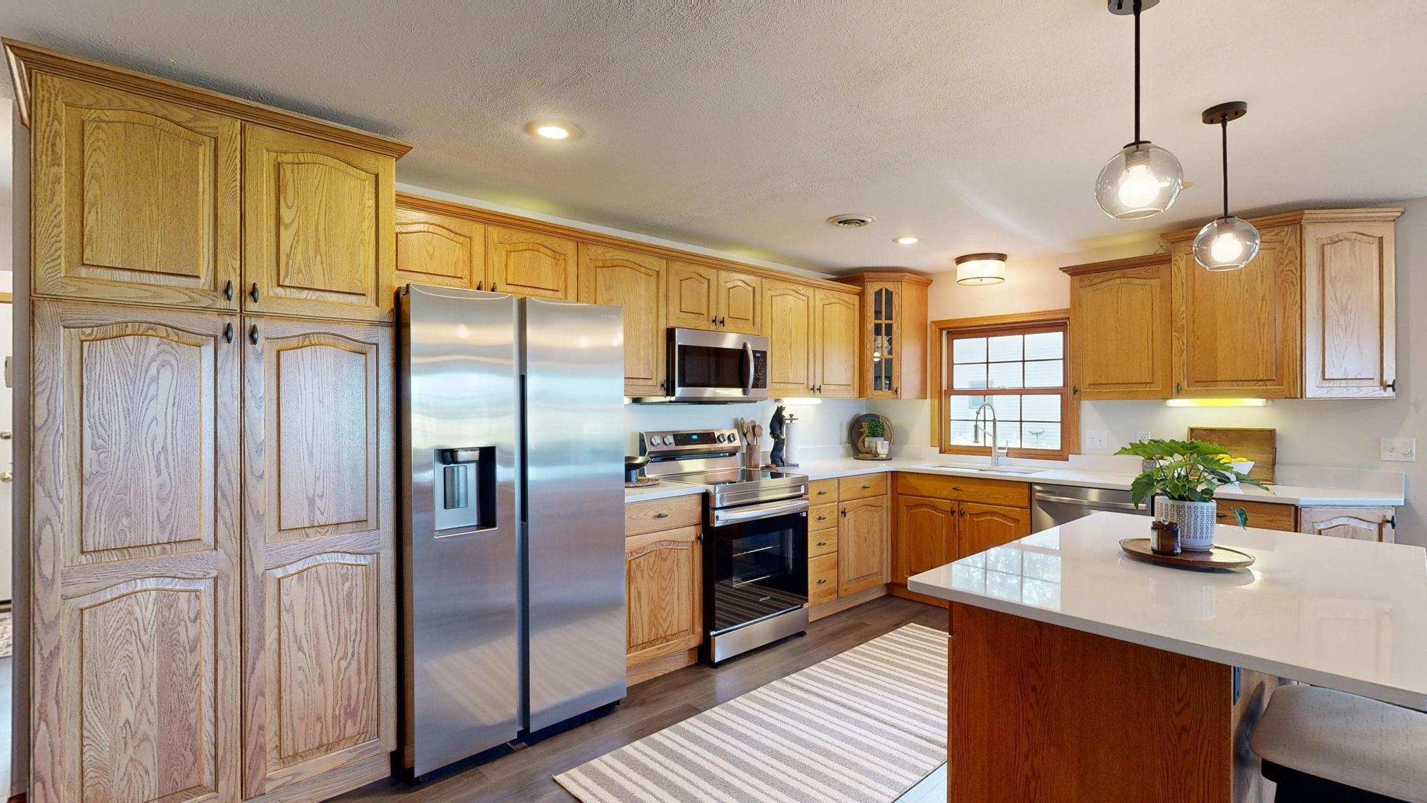 Hope, Michigan, 48628, United States, 6 Bedrooms Bedrooms, ,3 BathroomsBathrooms,Residential,For Sale,1923910