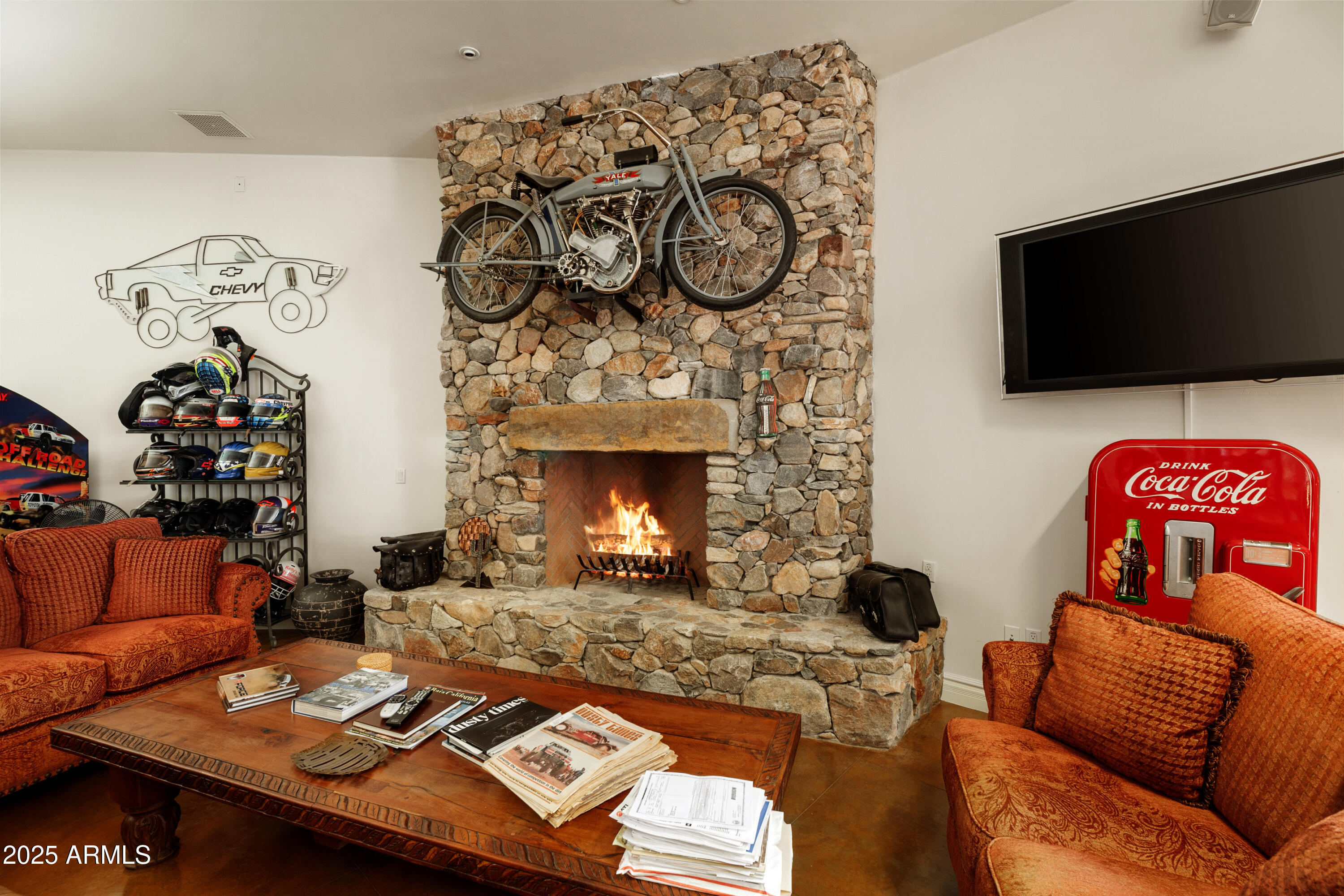 Cave Creek, Arizona, 85331, United States, 2 Bedrooms Bedrooms, ,4 BathroomsBathrooms,Residential,For Sale,1987771