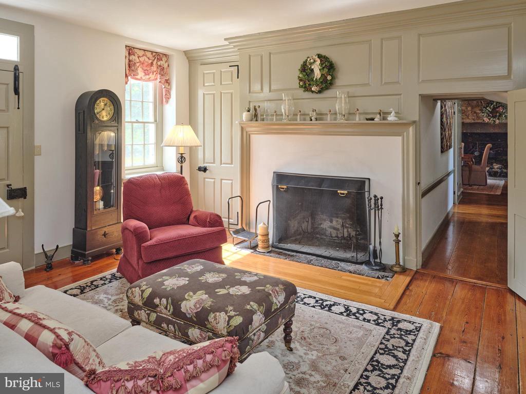 Newtown, Pennsylvania, 18940, United States, 4 Bedrooms Bedrooms, ,4 BathroomsBathrooms,Residential,For Sale,1995554