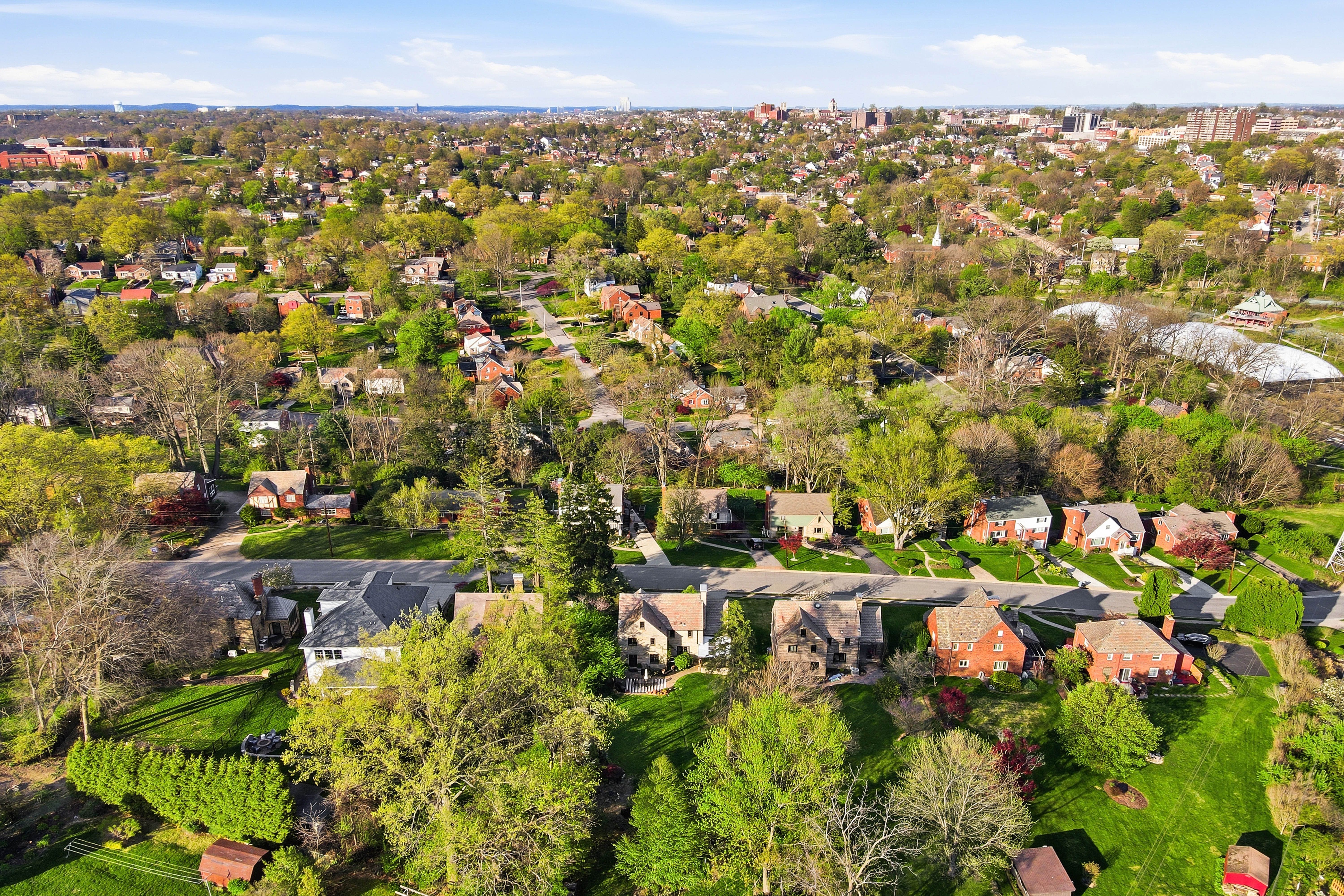  552 Greenhurst Dr, Pittsburgh, PA 15243 - 物件實景