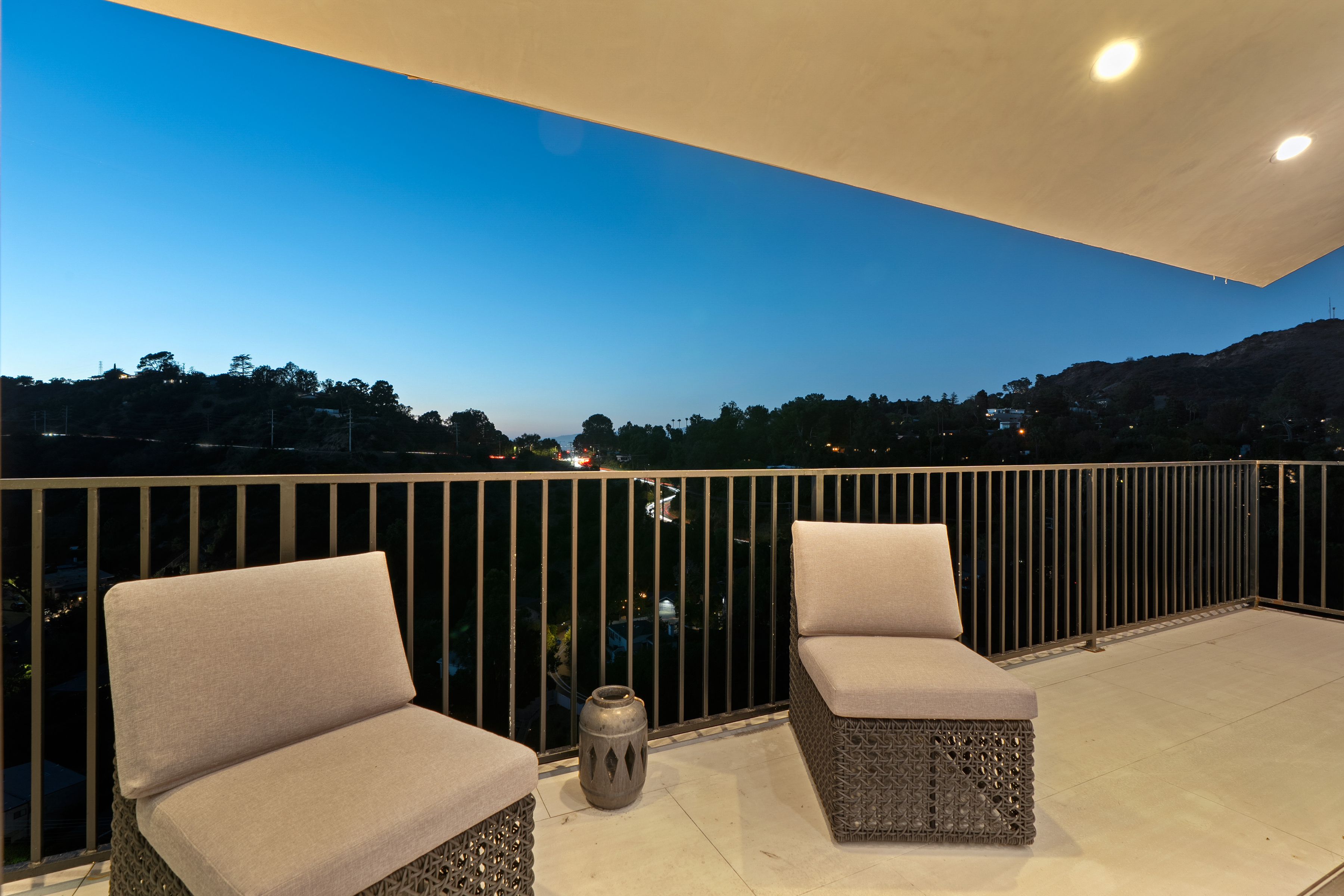  8045 Bulwer Dr - 物件實景
