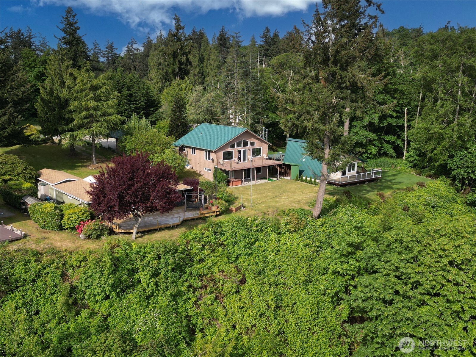 Hat Island, Washington, 98206, United States, 2 Bedrooms Bedrooms, ,2 BathroomsBathrooms,Residential,For Sale,1975923