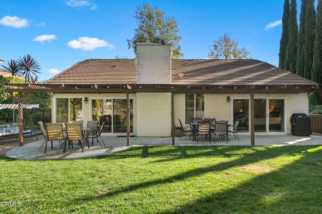 Thousand Oaks, California, 91362, United States, 4 Bedrooms Bedrooms, ,2 BathroomsBathrooms,Residential,For Sale,1988089