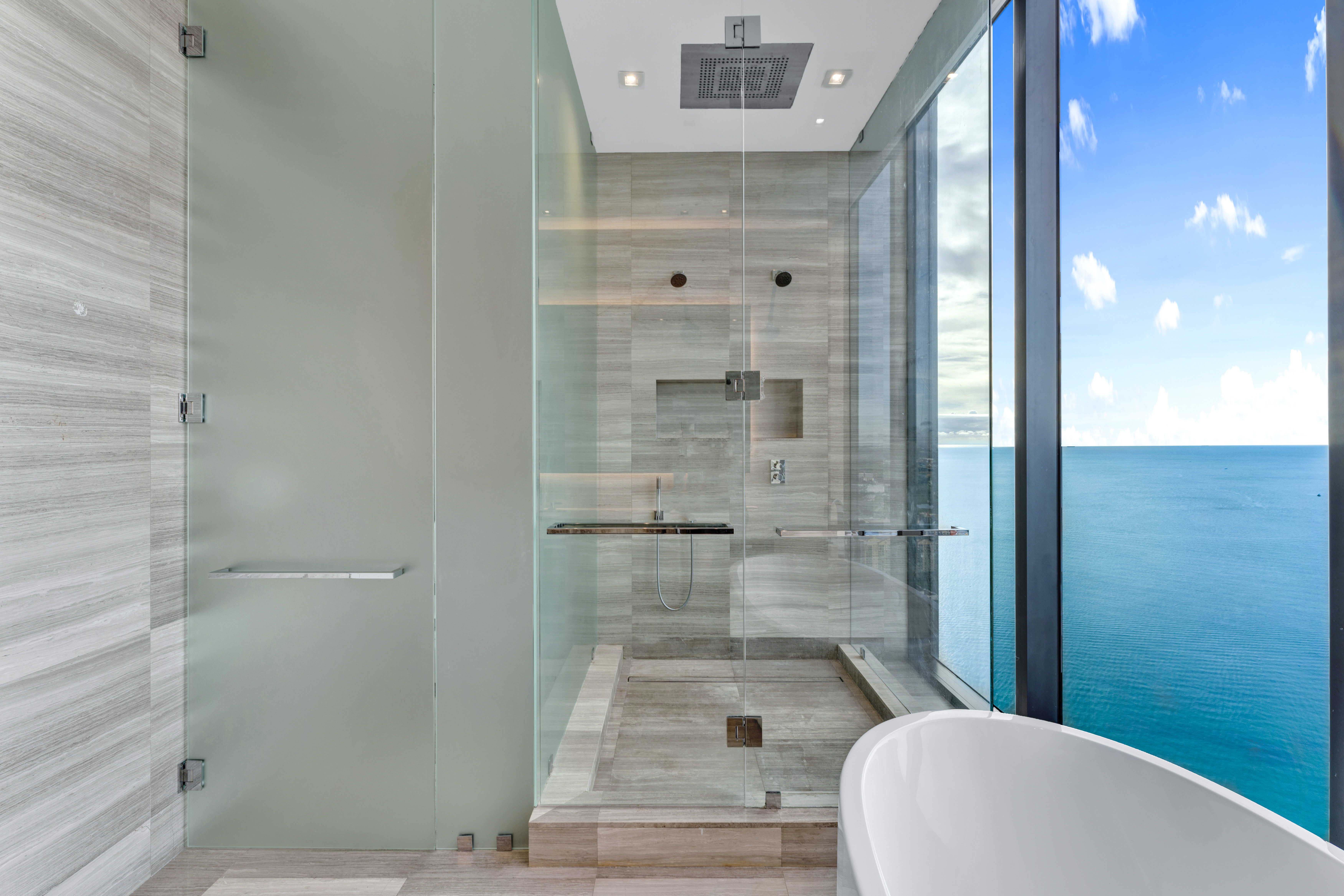  17141 Collins Ave, Sunny Isles Beach, FL, 33160 - 物件實景