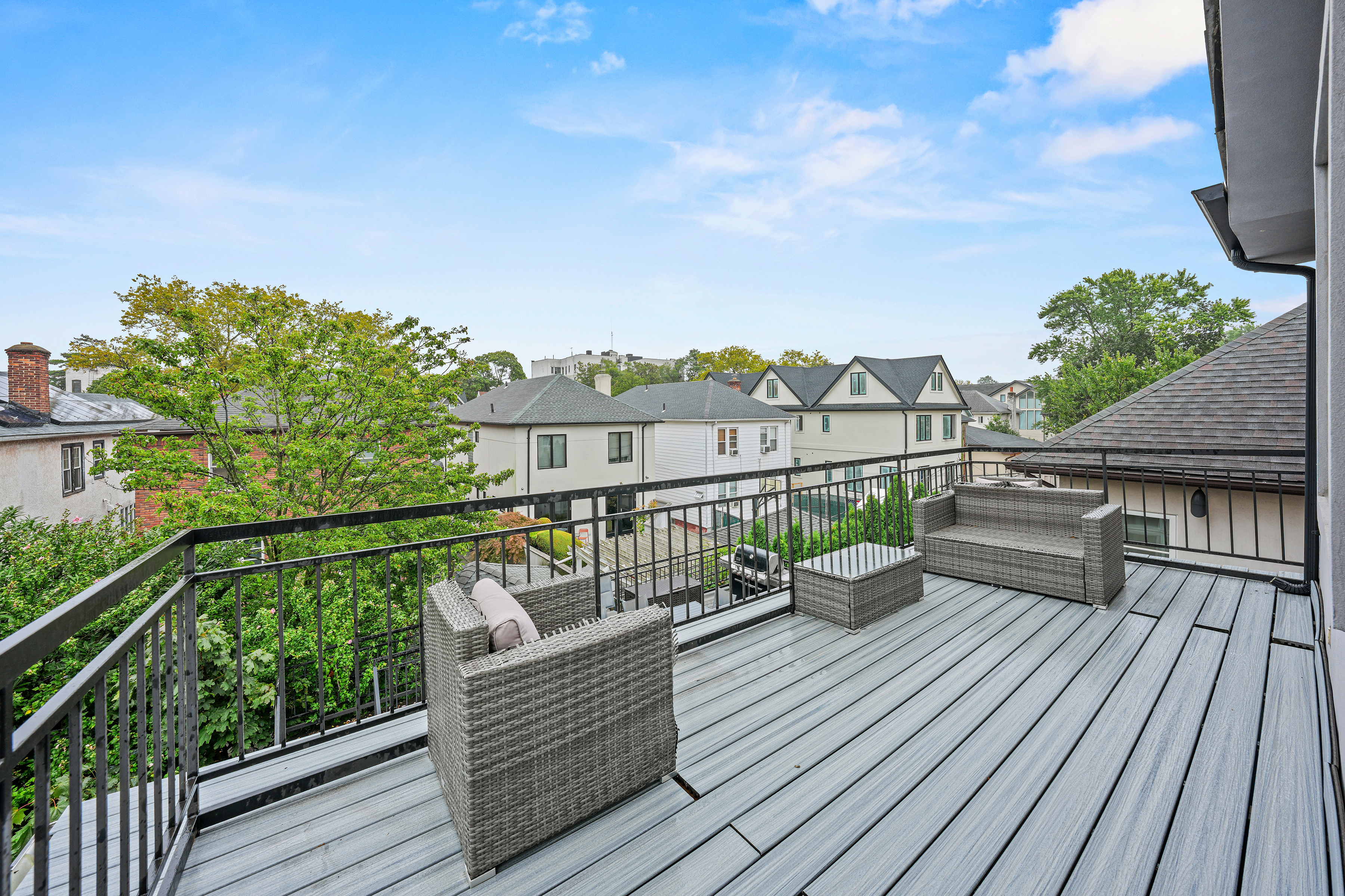 Brooklyn, New York, 11230, United States, 7 Bedrooms Bedrooms, ,7 BathroomsBathrooms,Residential,For Sale,1990227