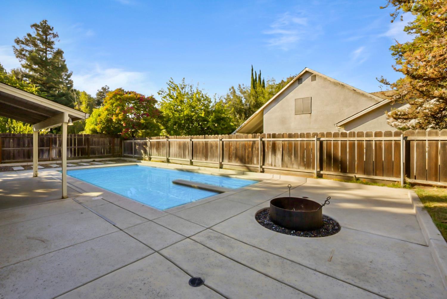 Modesto, California, 95355, United States, 4 Bedrooms Bedrooms, ,3 BathroomsBathrooms,Residential,For Sale,1981572