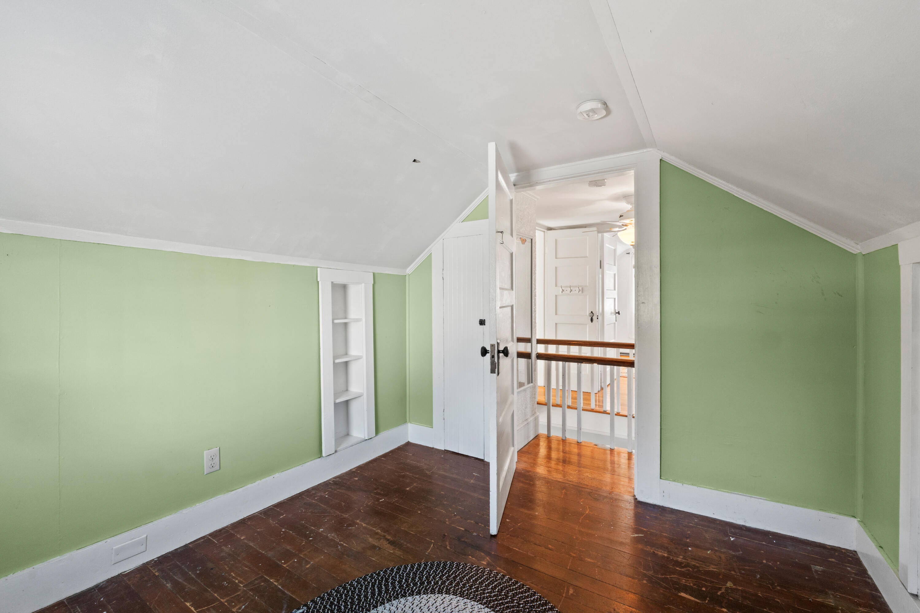 Eliot, Maine, 03903, United States, 4 Bedrooms Bedrooms, ,2 BathroomsBathrooms,Residential,For Sale,1977194