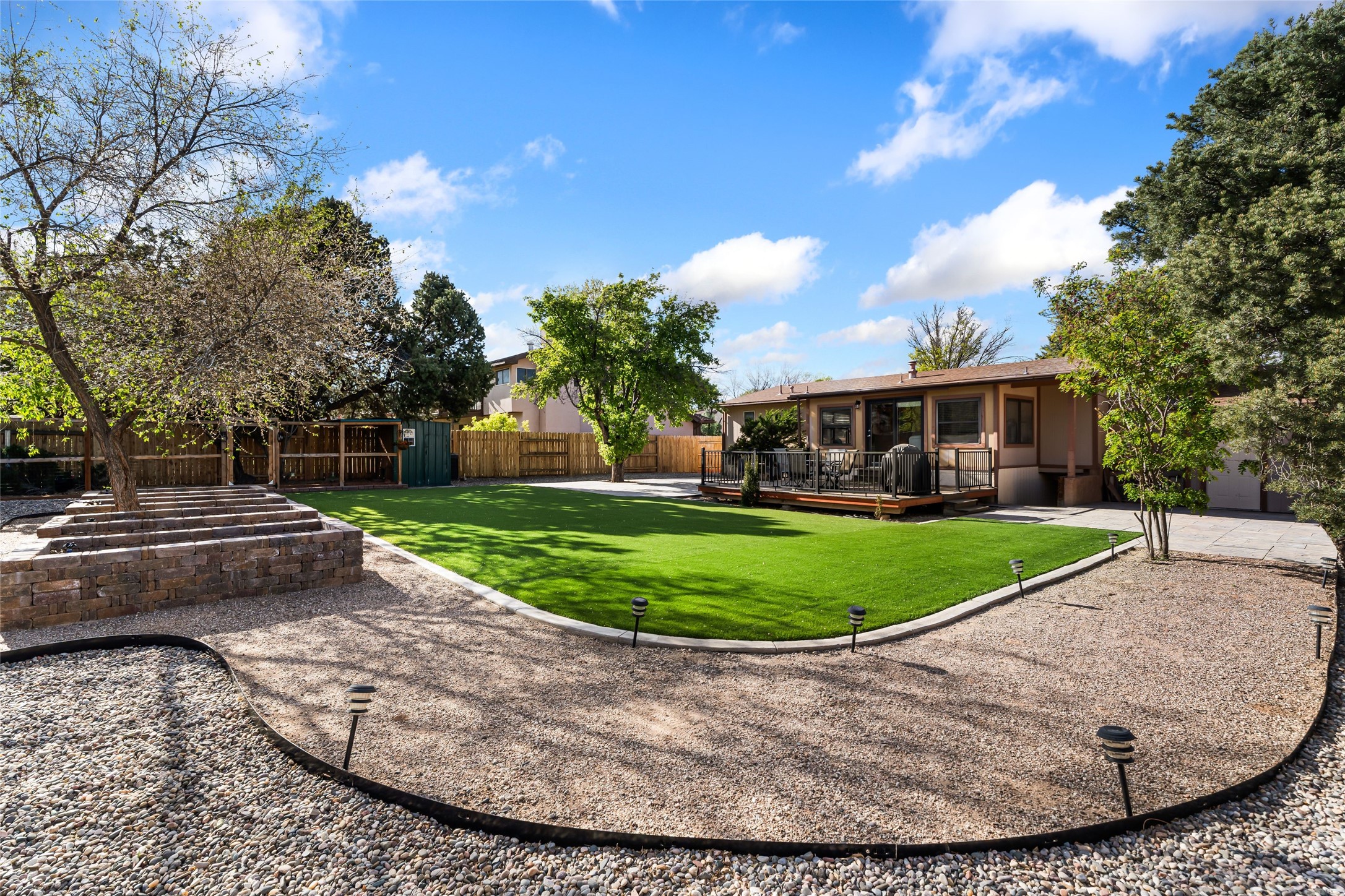  467 Pruitt Ave. - 物件實景