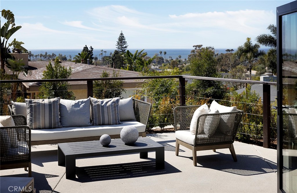 San Clemente, California, 92672, United States, 4 Bedrooms Bedrooms, ,4 BathroomsBathrooms,Residential,For Sale,1992907