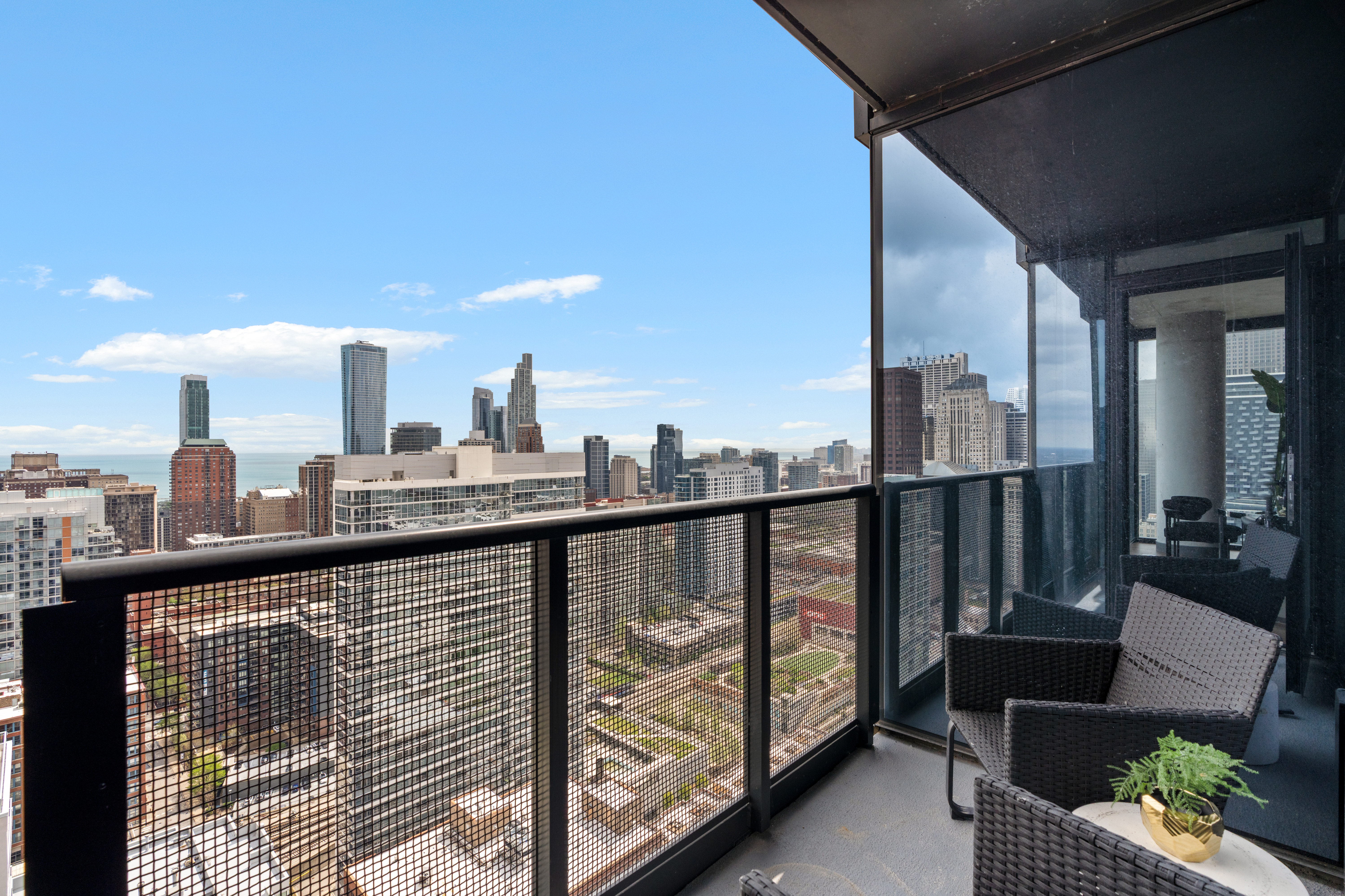  New Construction 3 Bedroom Condo with Incredible Views of the City and River - 物件實景