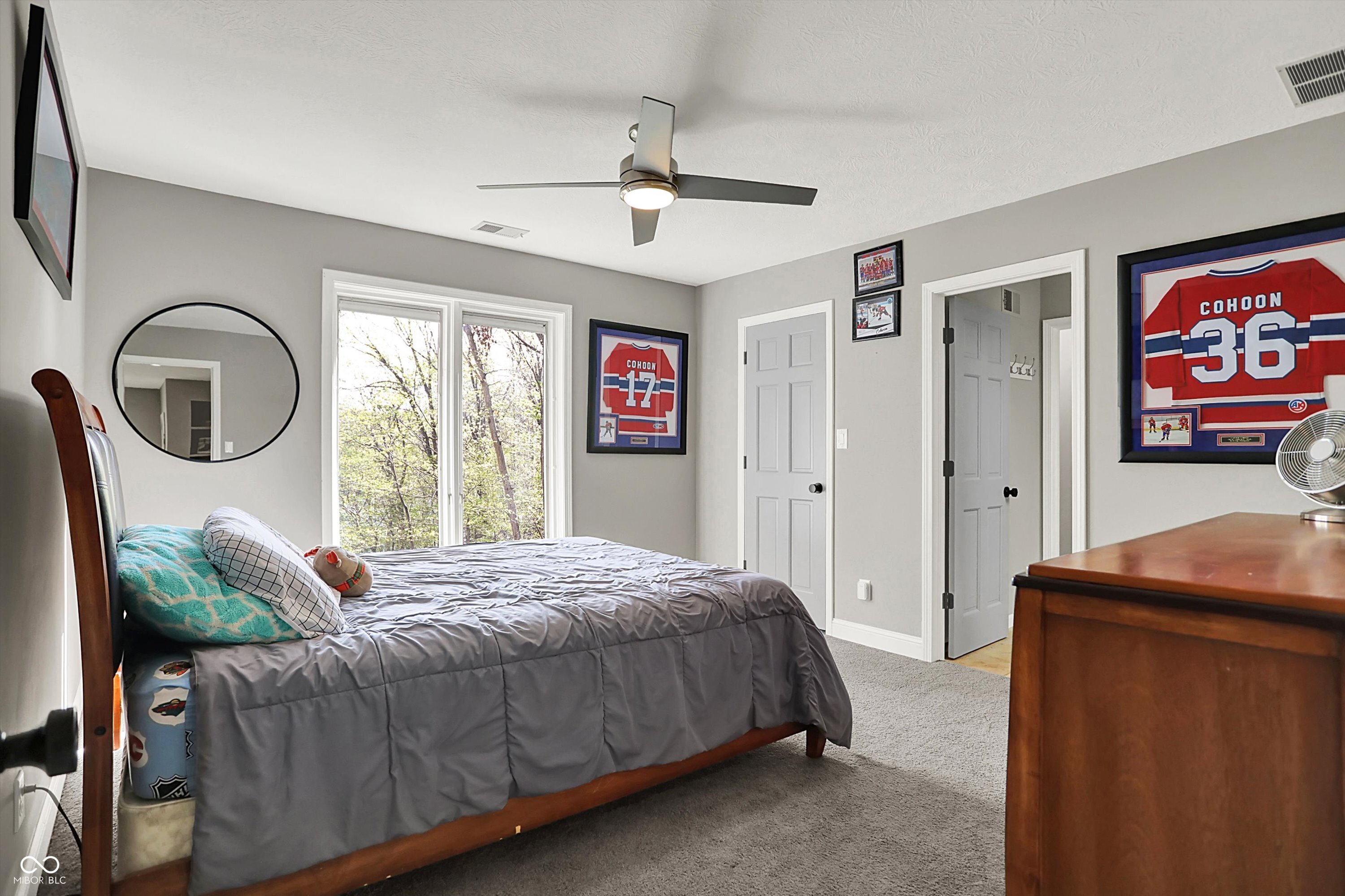 Trafalgar, Indiana, 46181, United States, 4 Bedrooms Bedrooms, ,4 BathroomsBathrooms,Residential,For Sale,1981773