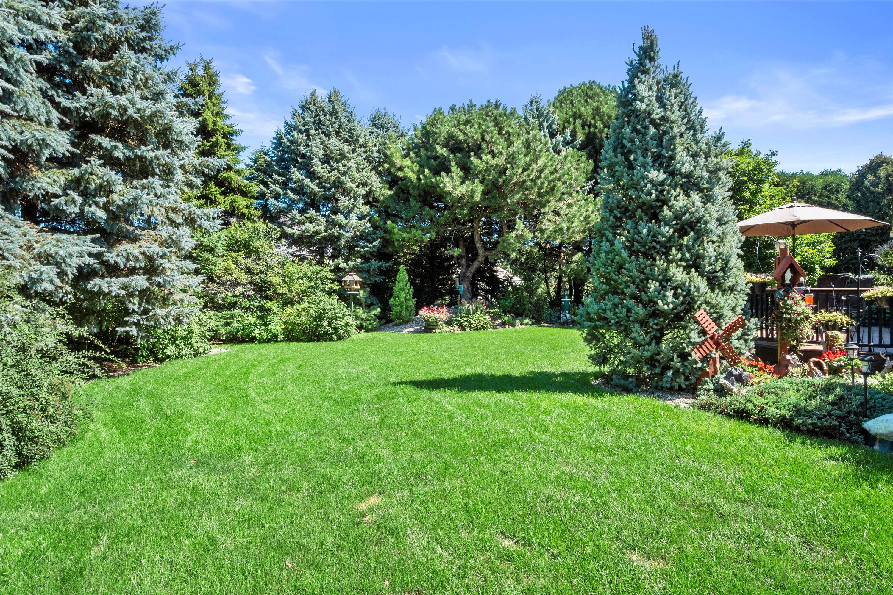 Caledonia, Wisconsin, 53402, United States, 3 Bedrooms Bedrooms, ,3 BathroomsBathrooms,Residential,For Sale,1987324