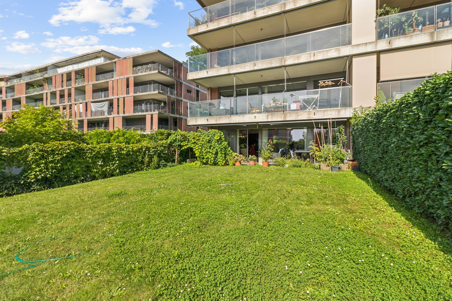  Bright 3.5-room apartment with a 100 m² garden. - 物件實景