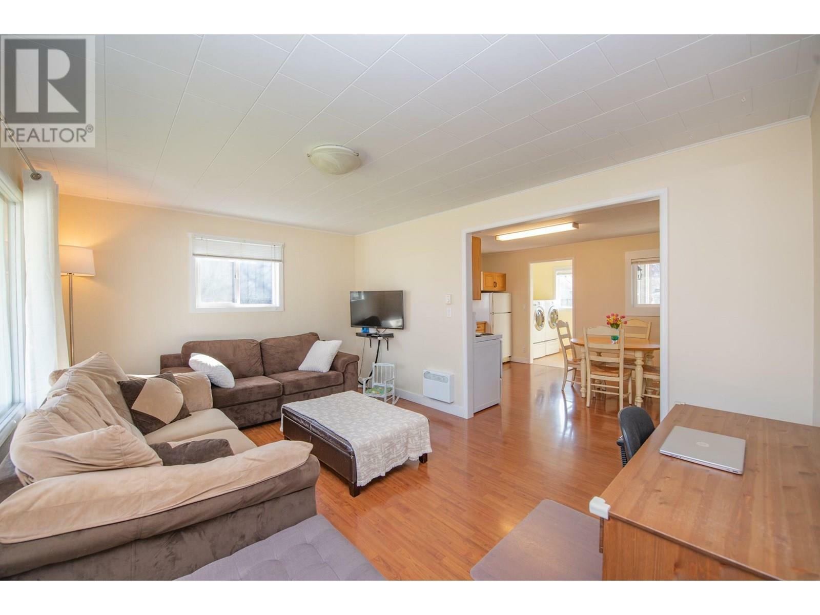 VERNON, British Columbia, V1T 1X5, CA, 2 Bedrooms Bedrooms, ,1 BathroomBathrooms,Residential,For Sale,1837289