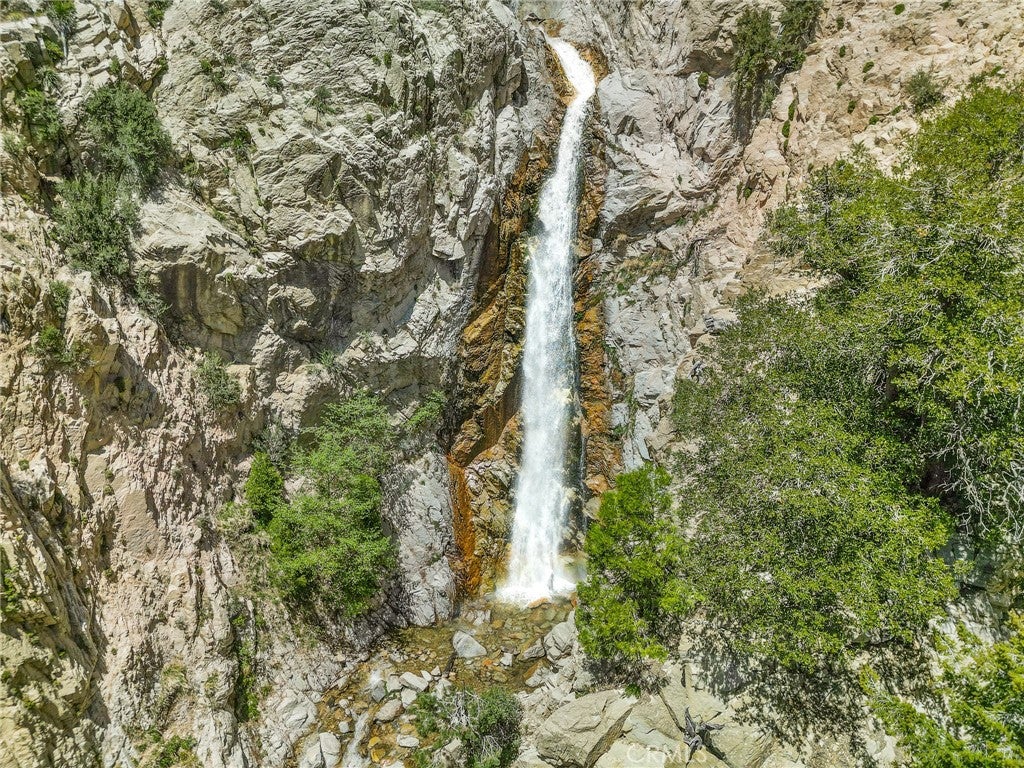 Forest Falls, California, 92339, United States, 2 Bedrooms Bedrooms, ,3 BathroomsBathrooms,Residential,For Sale,1928200