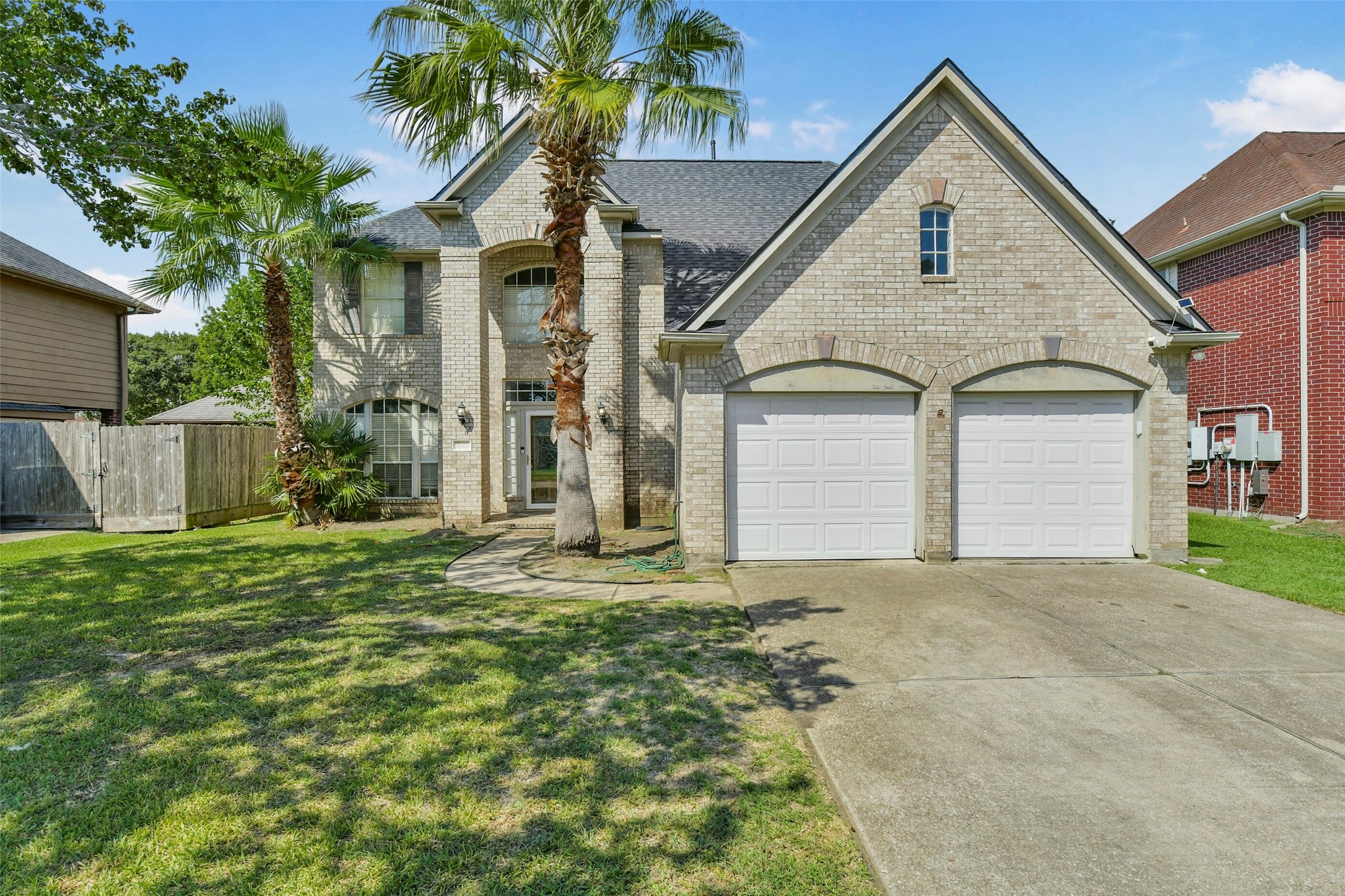 Pinewood Ct, LA Porte, TX 77571