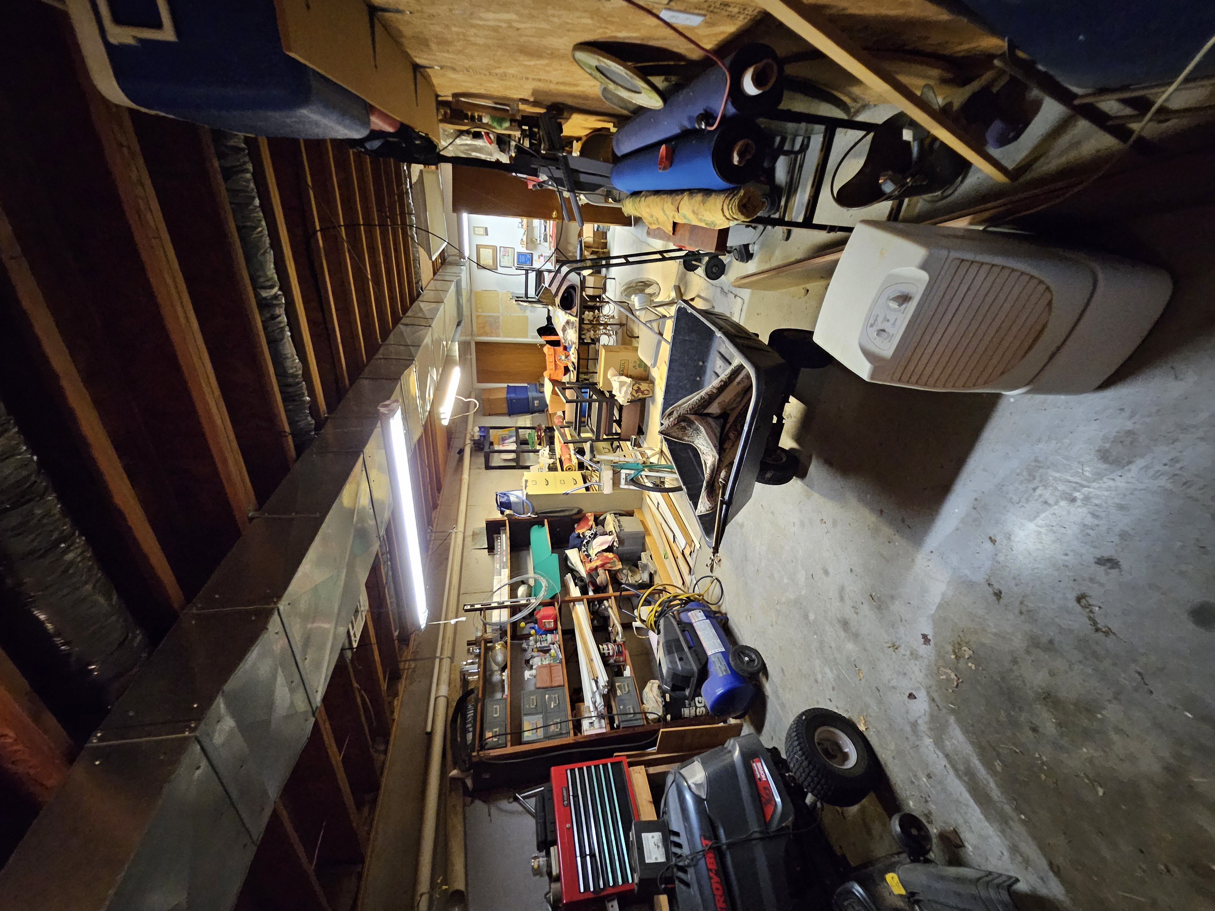 Pierce City, Missouri, 65723, United States, 5 Bedrooms Bedrooms, ,3 BathroomsBathrooms,Residential,For Sale,1975319