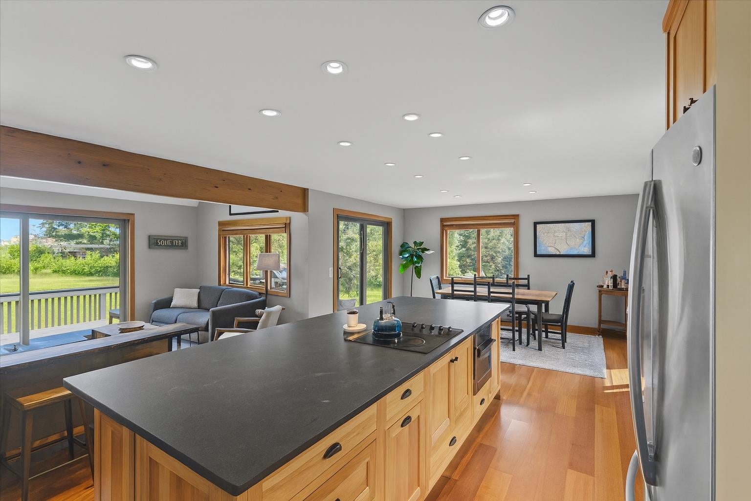 Stowe, Vermont, 05672, United States, 4 Bedrooms Bedrooms, ,3 BathroomsBathrooms,Residential,For Sale,1867745