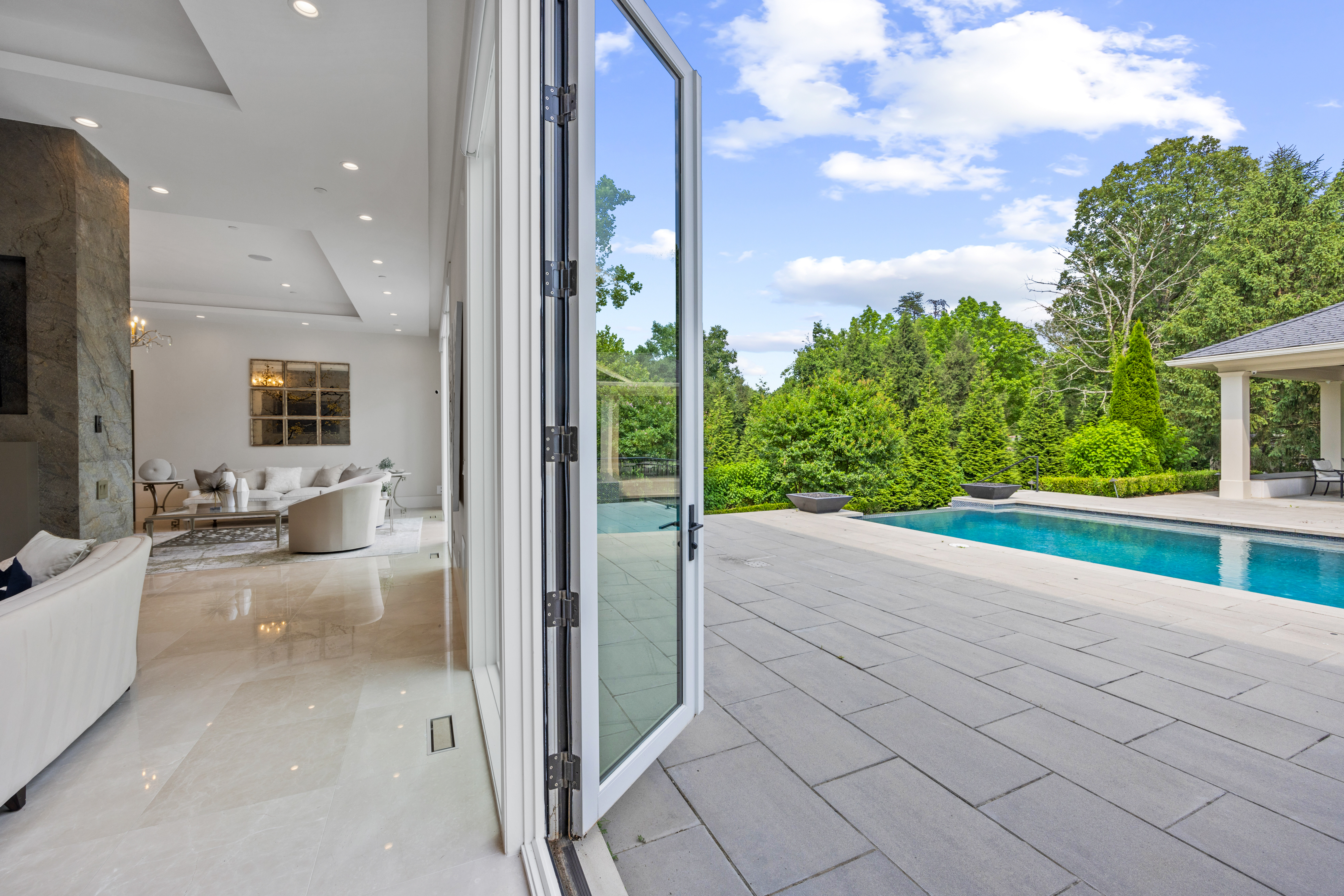  8880 Bradley Boulevard, Bethesda, MD, 20817 - 物件實景