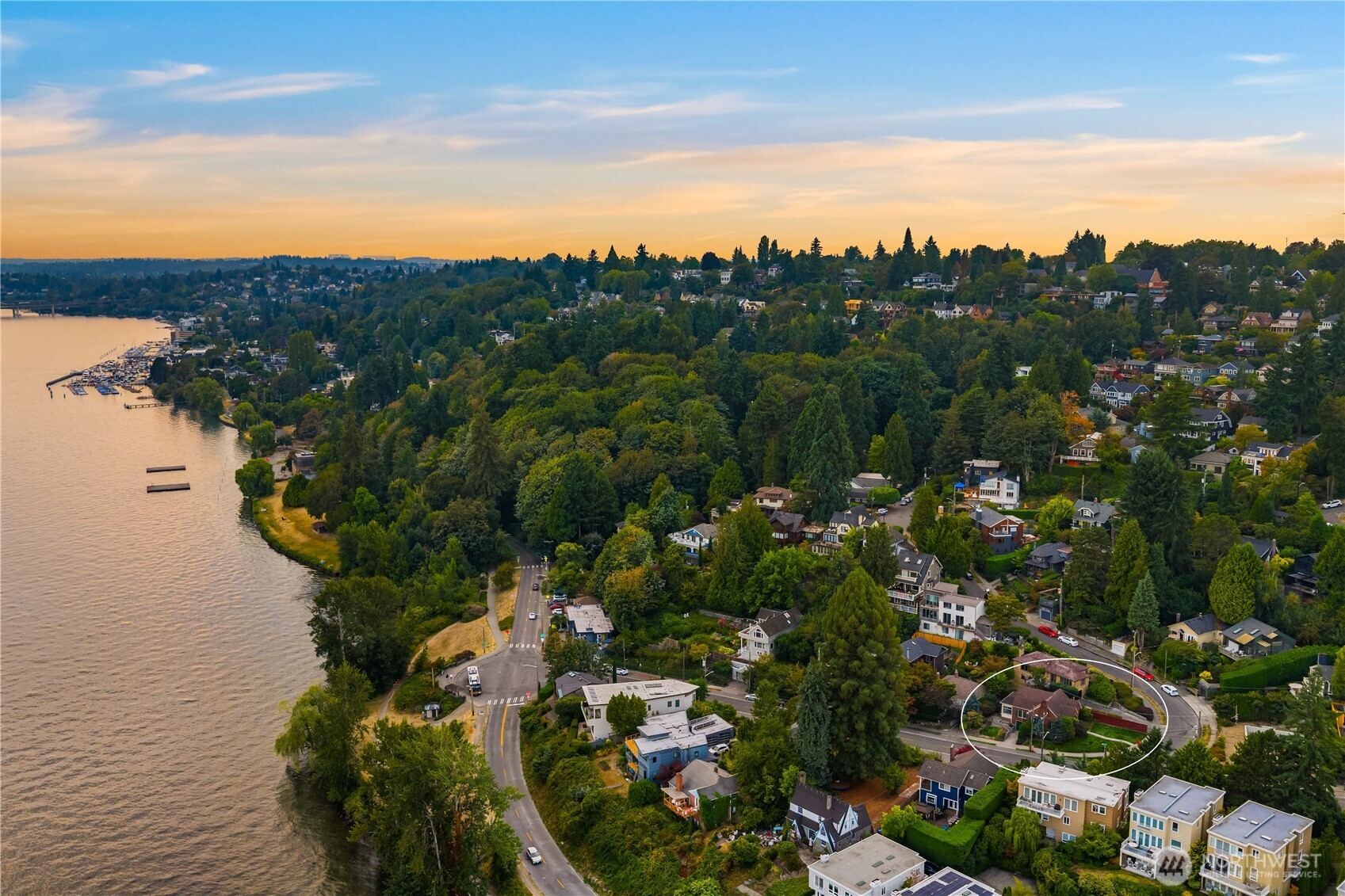 Seattle, Washington, 98122, United States, 3 Bedrooms Bedrooms, ,2 BathroomsBathrooms,Residential,For Sale,1987747