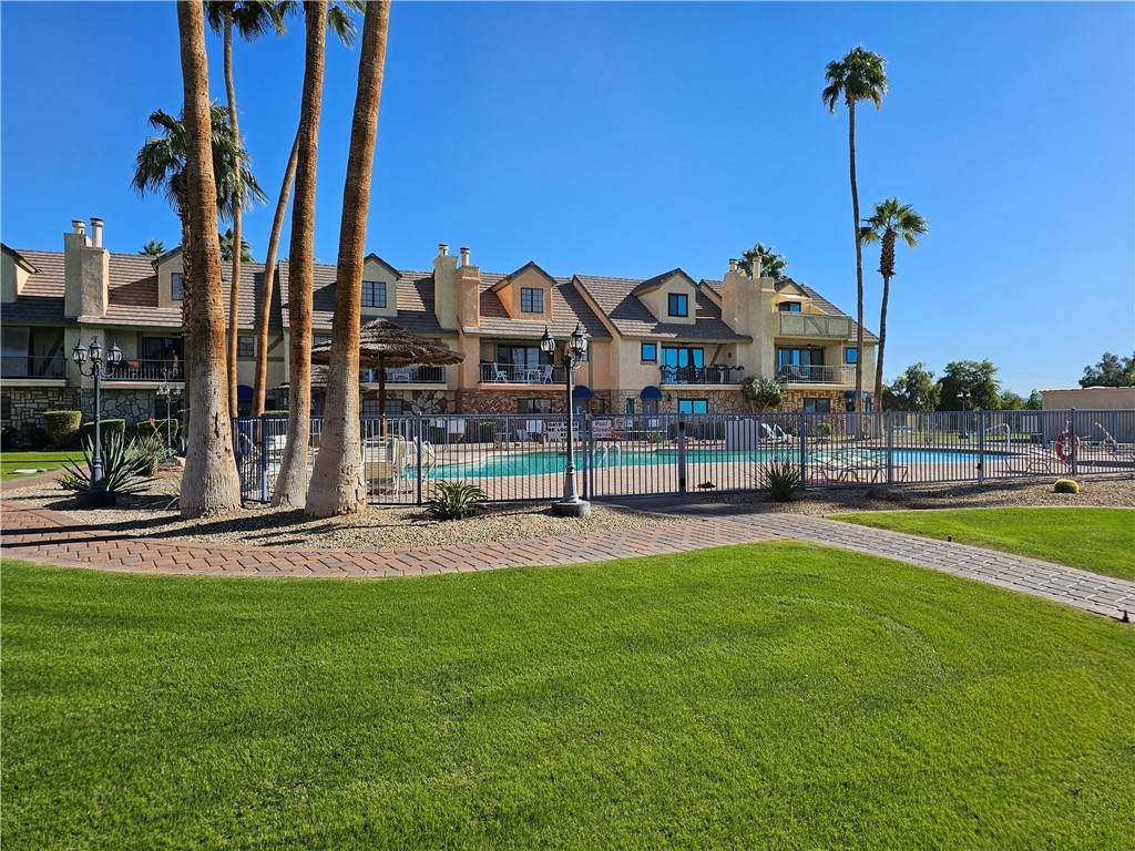 Lake Havasu, Arizona, 86403, United States, 2 Bedrooms Bedrooms, ,2 BathroomsBathrooms,Residential,For Sale,2002226