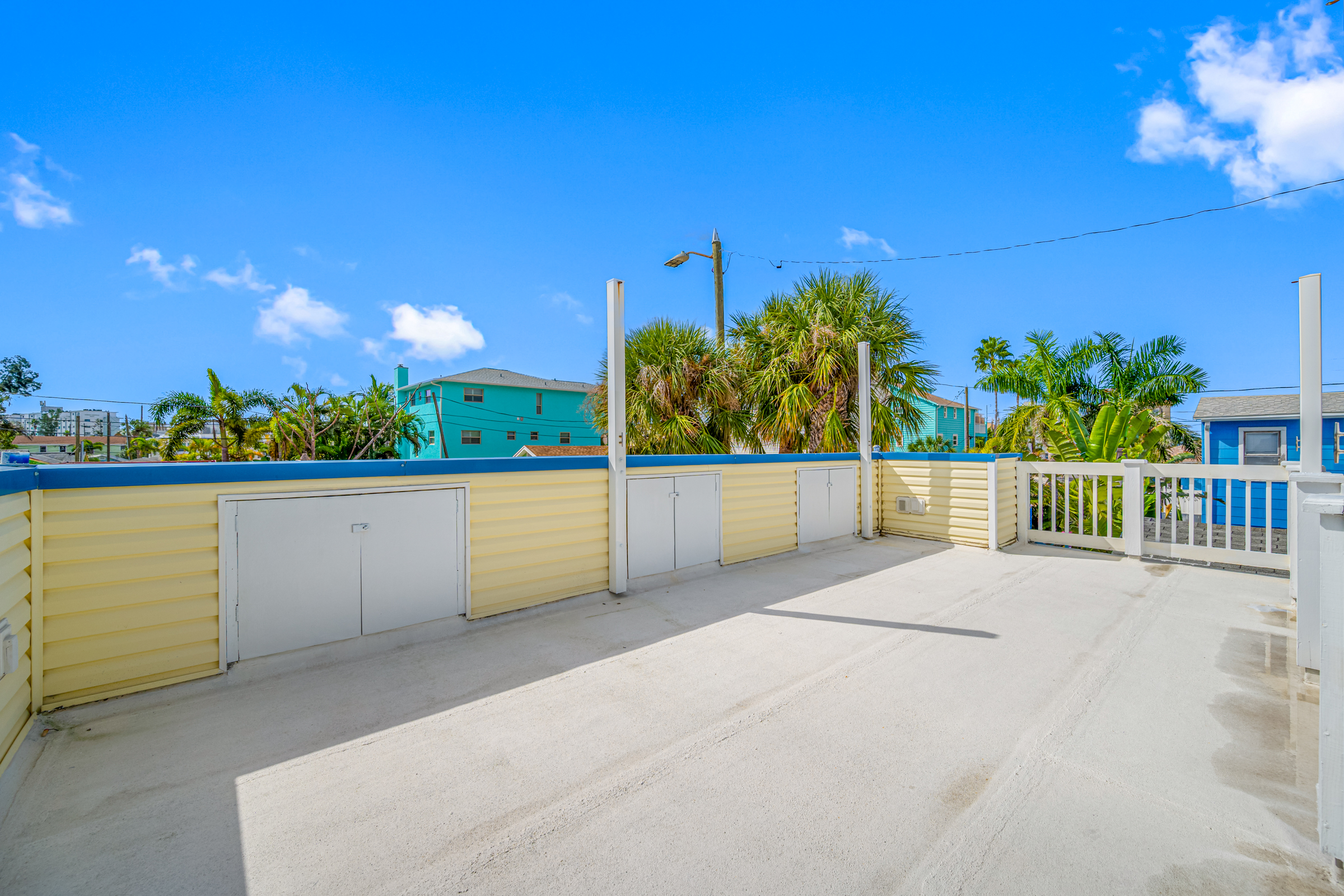 Treasure Island, Florida, 33706, United States, 3 Bedrooms Bedrooms, ,2 BathroomsBathrooms,Residential,For Sale,1983263