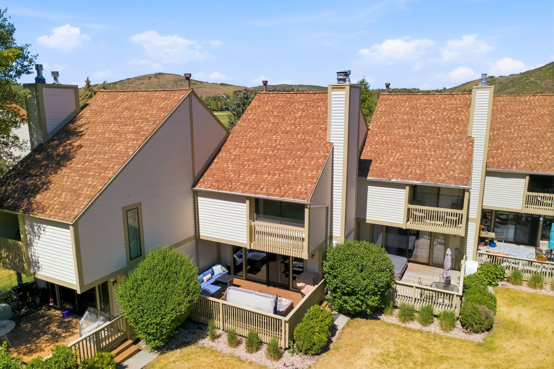  Nicely Updated Racquet Club Townhouse - 物件實景