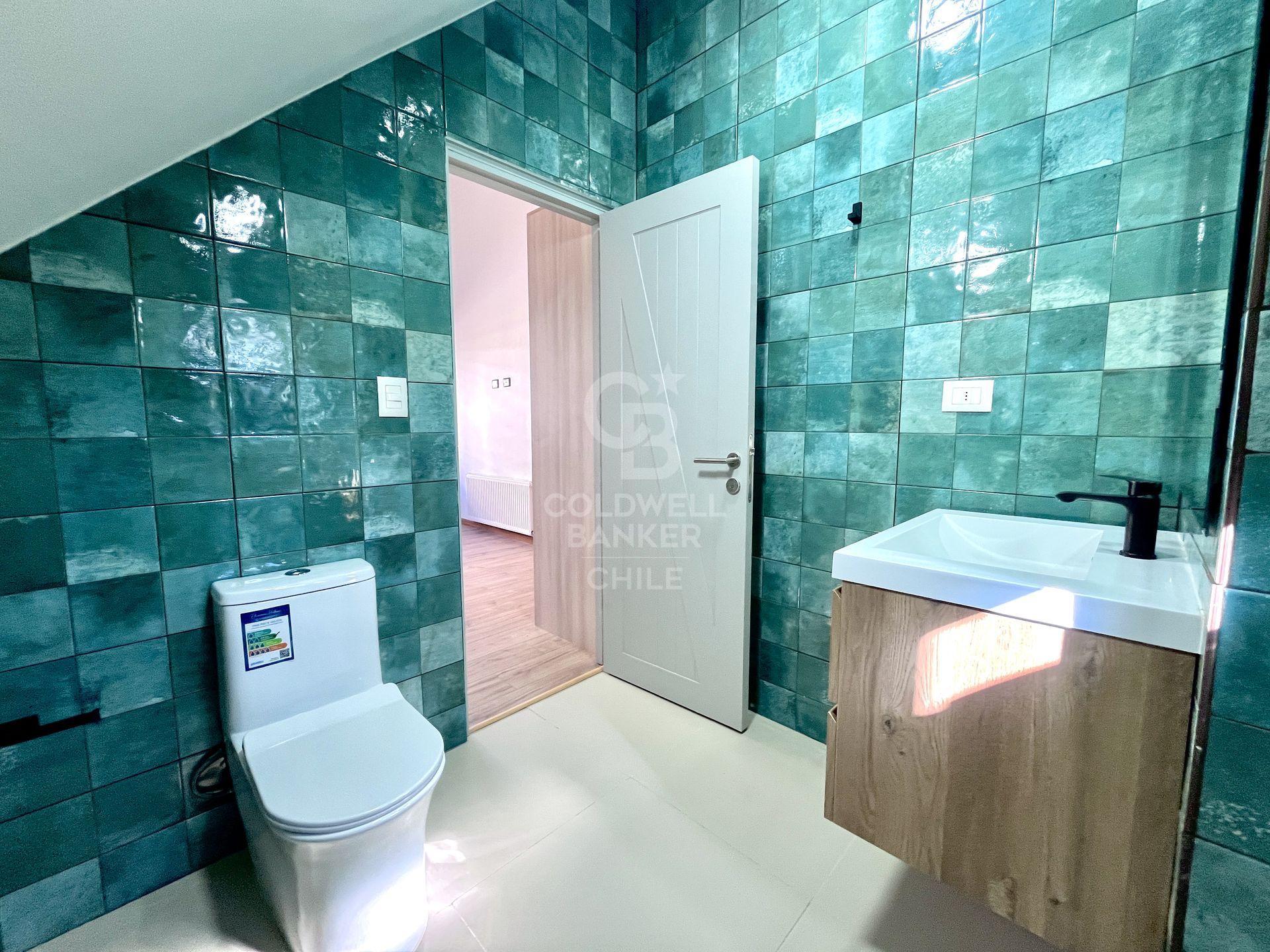 Vitacura, Chile, 3 Bedrooms Bedrooms, ,4 BathroomsBathrooms,Residential,For Sale,1898665