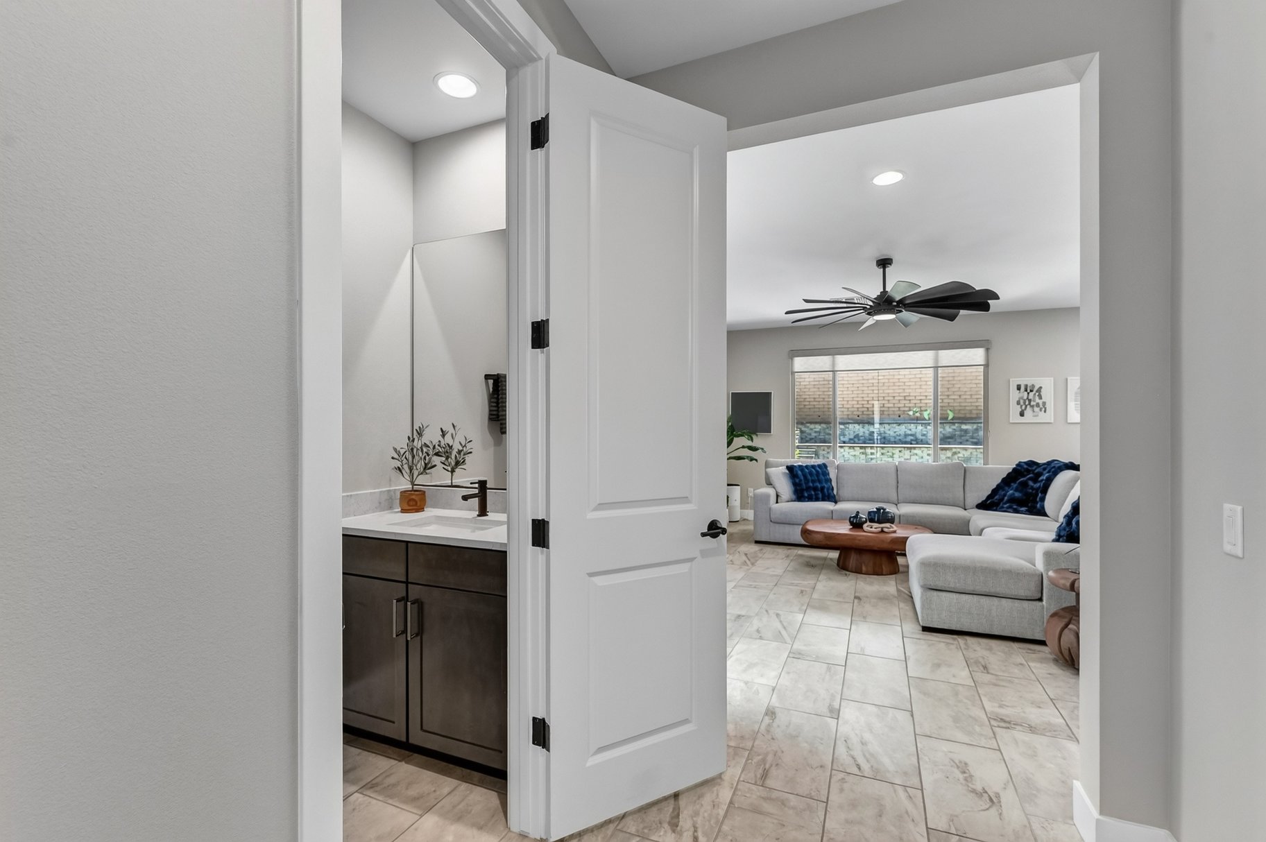  Mountain Views Meet Indoor-Outdoor Living in Reverence @ Summerlin - 物件實景