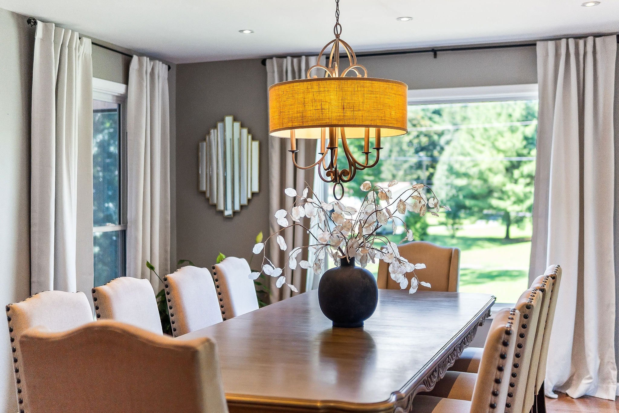 Smithville, Tennessee, 37166, United States, 1 Bedroom Bedrooms, ,4 BathroomsBathrooms,Residential,For Sale,2006606