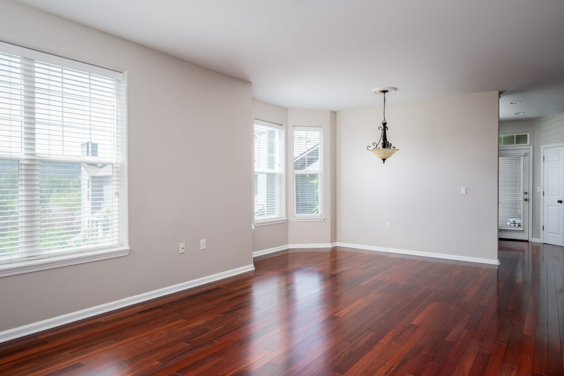  2395 SNOWBERRY RIDGE CT West Linn, OR 97068 - 物件實景