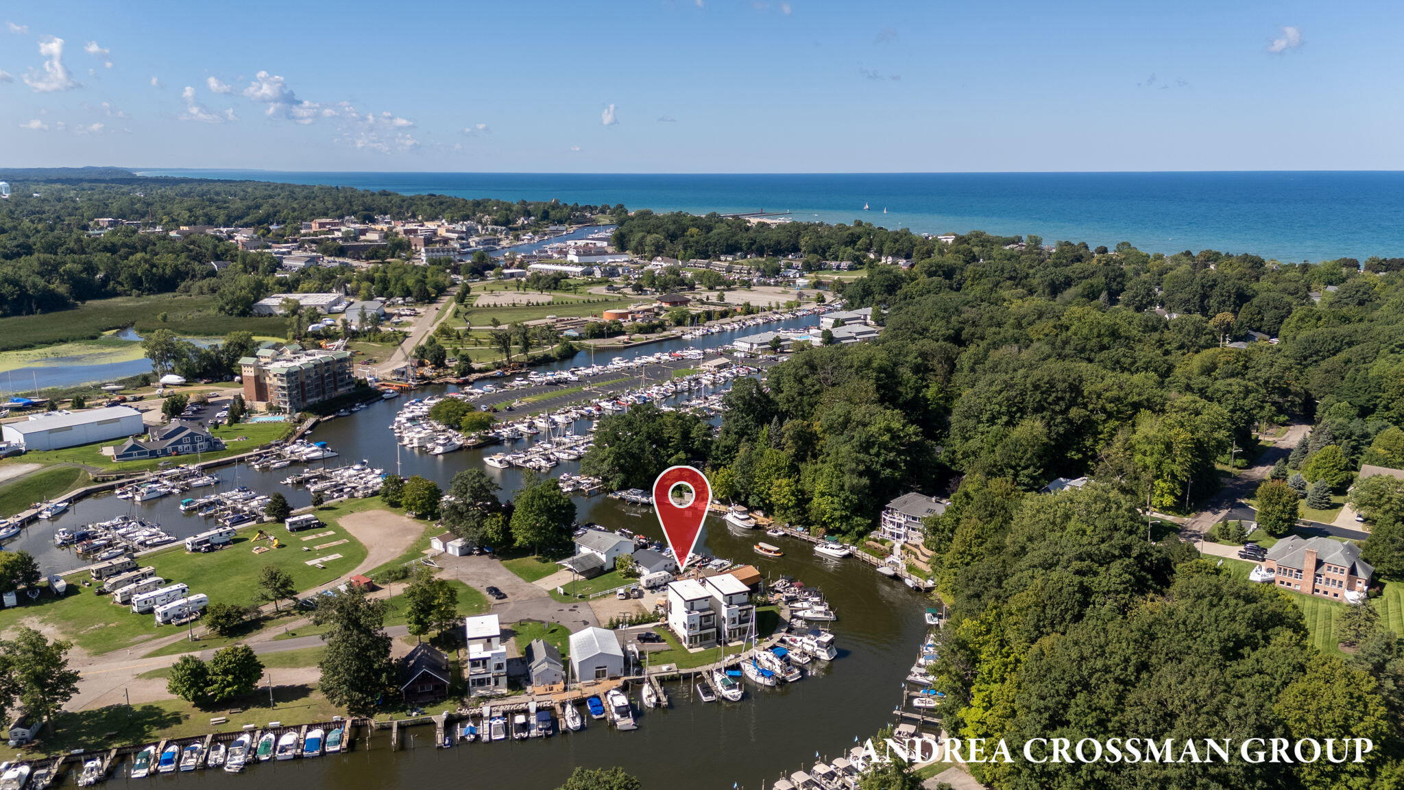 South Haven, Michigan, 49090, United States, 3 Bedrooms Bedrooms, ,3 BathroomsBathrooms,Residential,For Sale,1987512