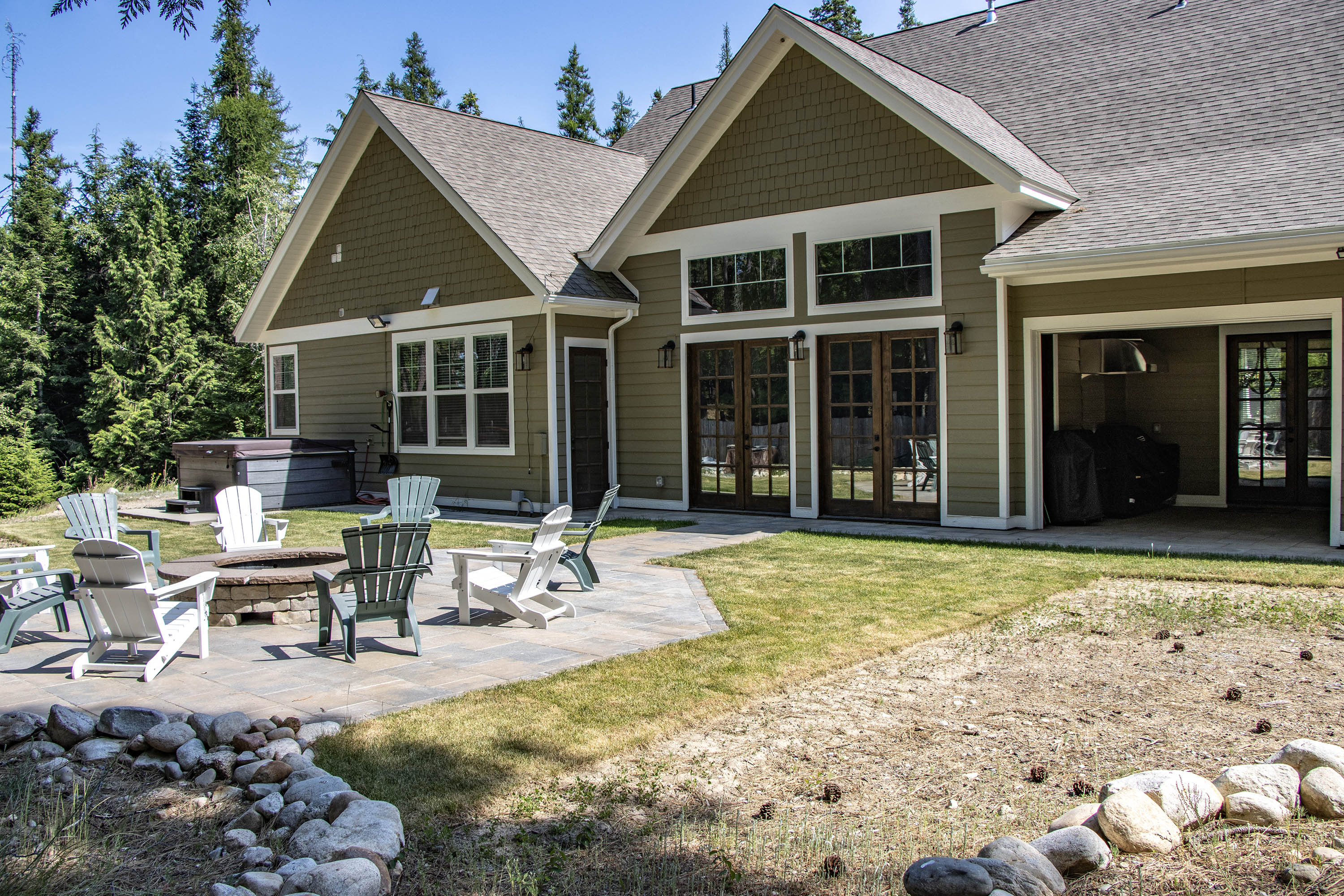 Sandpoint, Idaho, 83864, United States, 6 Bedrooms Bedrooms, ,8 BathroomsBathrooms,Residential,For Sale,1975419